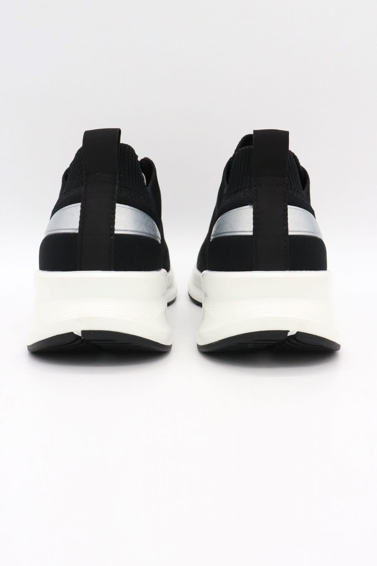 ARMANI 7 ΠΑΠΟΥΤΣΙΑ SNEAKERS LOGO ΜΑΥΡΟ-ΛΕΥΚΟ