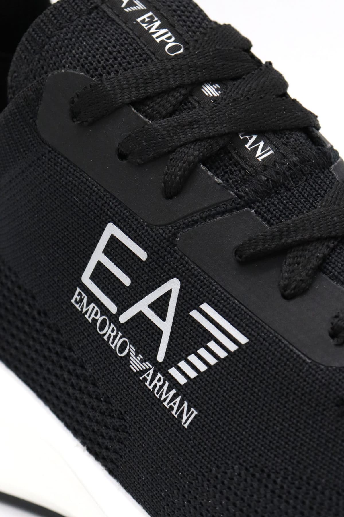 ARMANI 7 ΠΑΠΟΥΤΣΙΑ SNEAKERS LOGO ΜΑΥΡΟ-ΛΕΥΚΟ