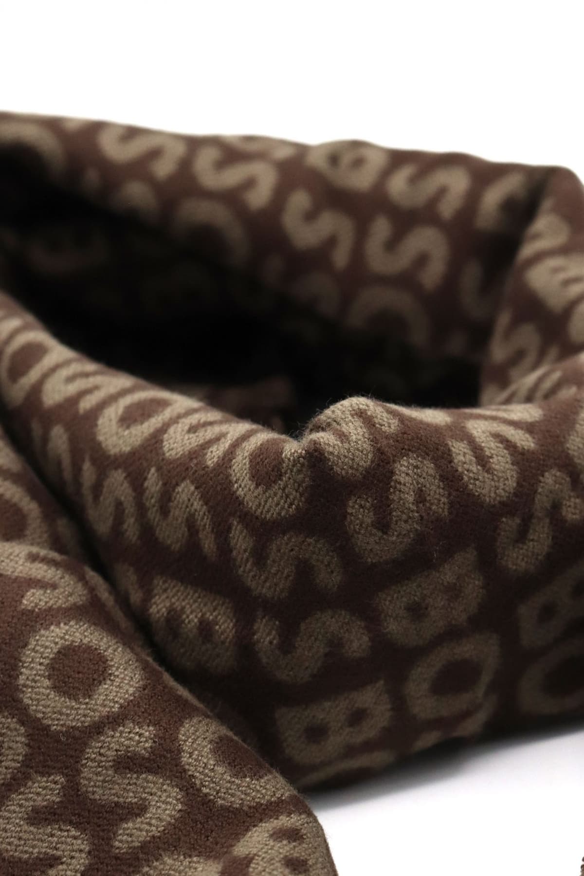 BOSS ΚΑΣΚΩΛ ALL OVER LOGO TADIC 40*180 ΚΑΦΕ