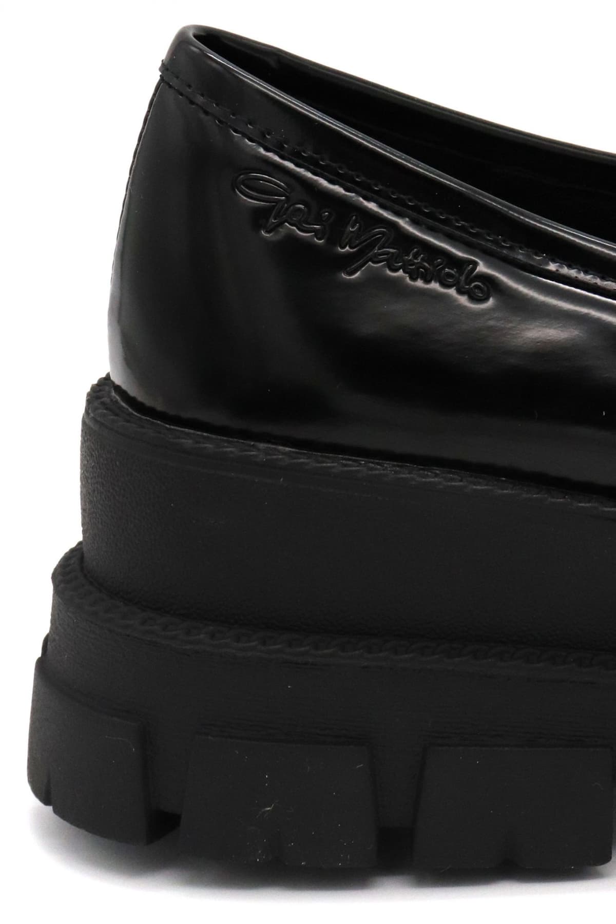 GAI MATTIOLO ΠΑΠΟΥΤΣΙΑ ΜΟΚΑΣΙΝΙΑ LOGO ΜΑΥΡΟ