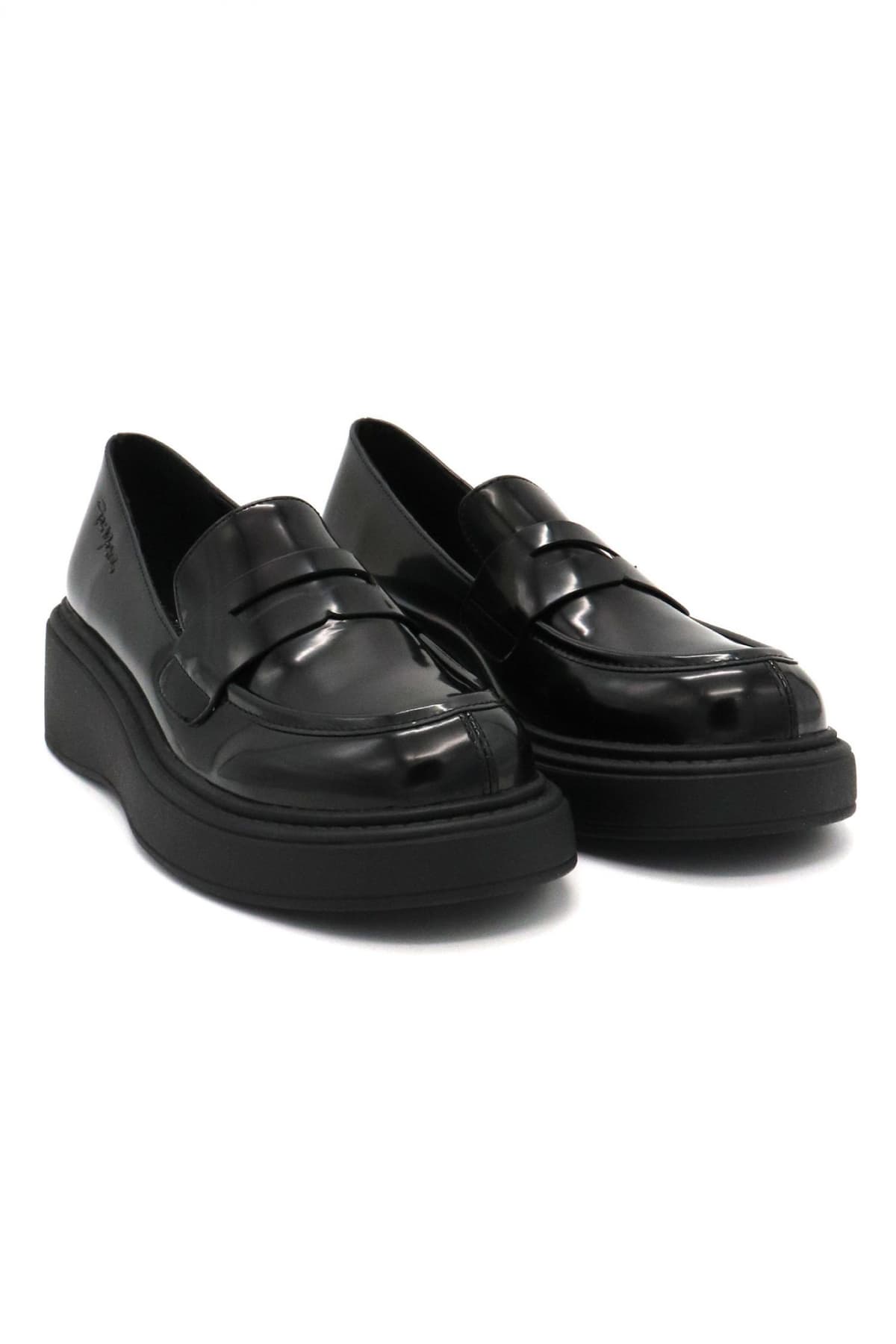 GAI MATTIOLO ΠΑΠΟΥΤΣΙΑ ΜΟΚΑΣΙΝΙΑ LOGO ΜΑΥΡΟ