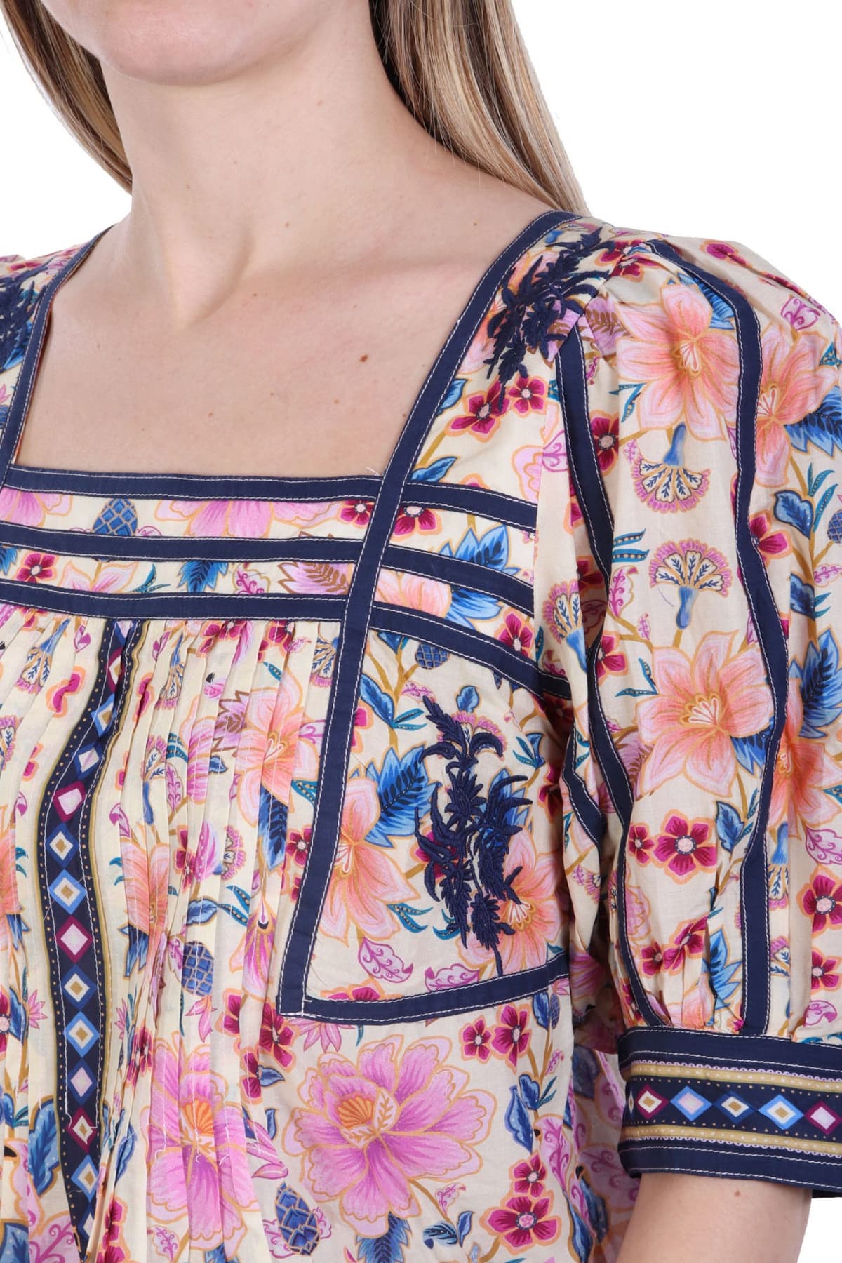 FARM RIO ΜΠΛΟΥΖΑ-ΠΟΥΚΑΜΙΣΟ SUPERBLOOM TAPESTRY CREAM FLORAL ΠΙΕΤΑ ΠΟΛΥΧΡΩΜΟ