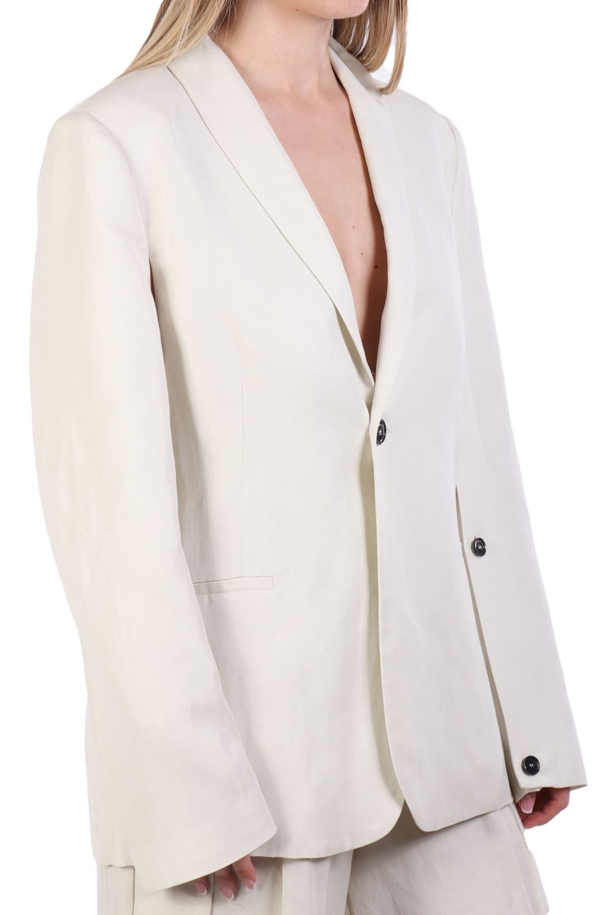 LIVIANA CONTI ΣΑΚΑΚΙ ΚΟΥΜΠΙΑ ΣΤΟ ΜΑΝΙΚΙ ΕΚΡΟΥ