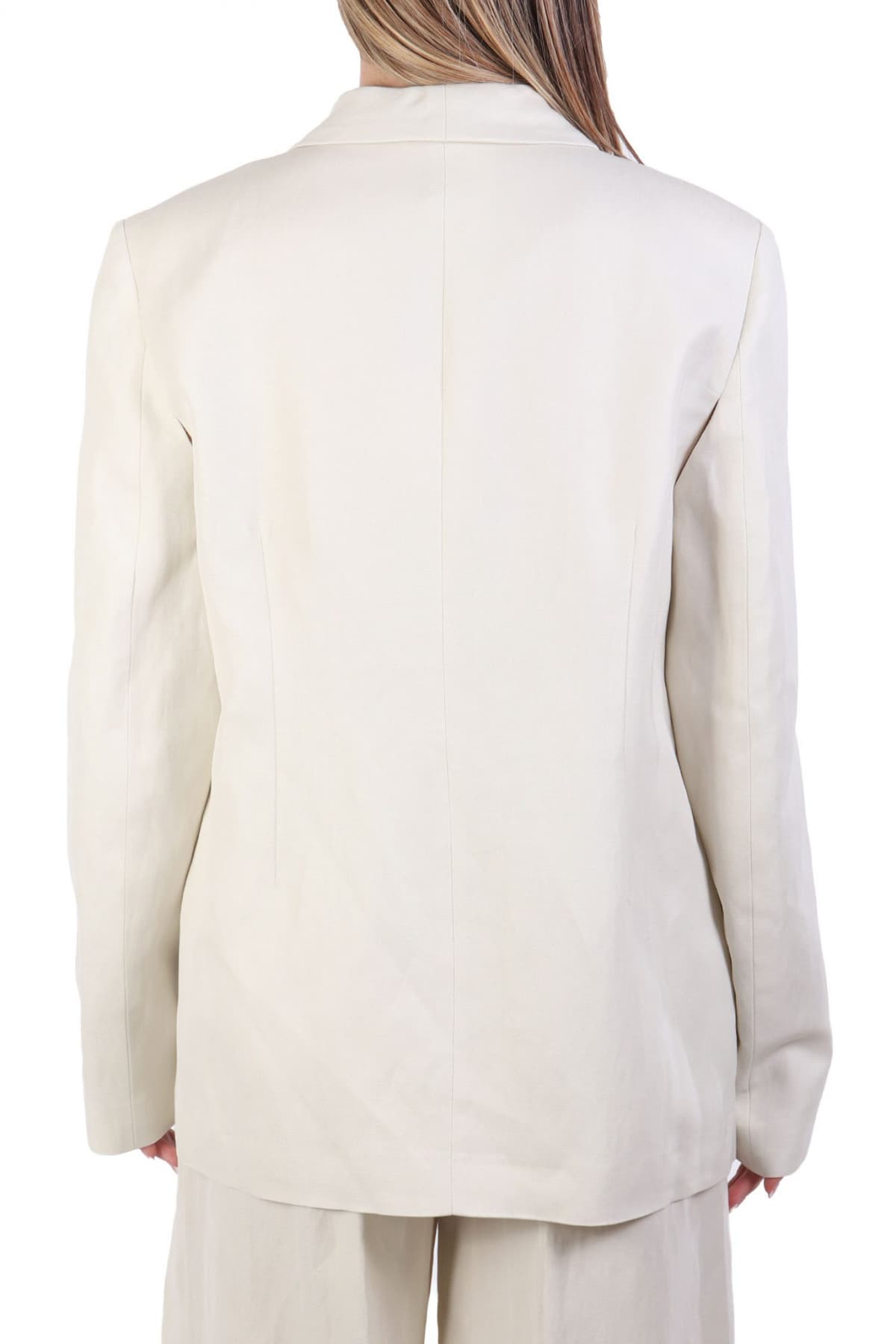 LIVIANA CONTI ΣΑΚΑΚΙ ΚΟΥΜΠΙΑ ΣΤΟ ΜΑΝΙΚΙ ΕΚΡΟΥ