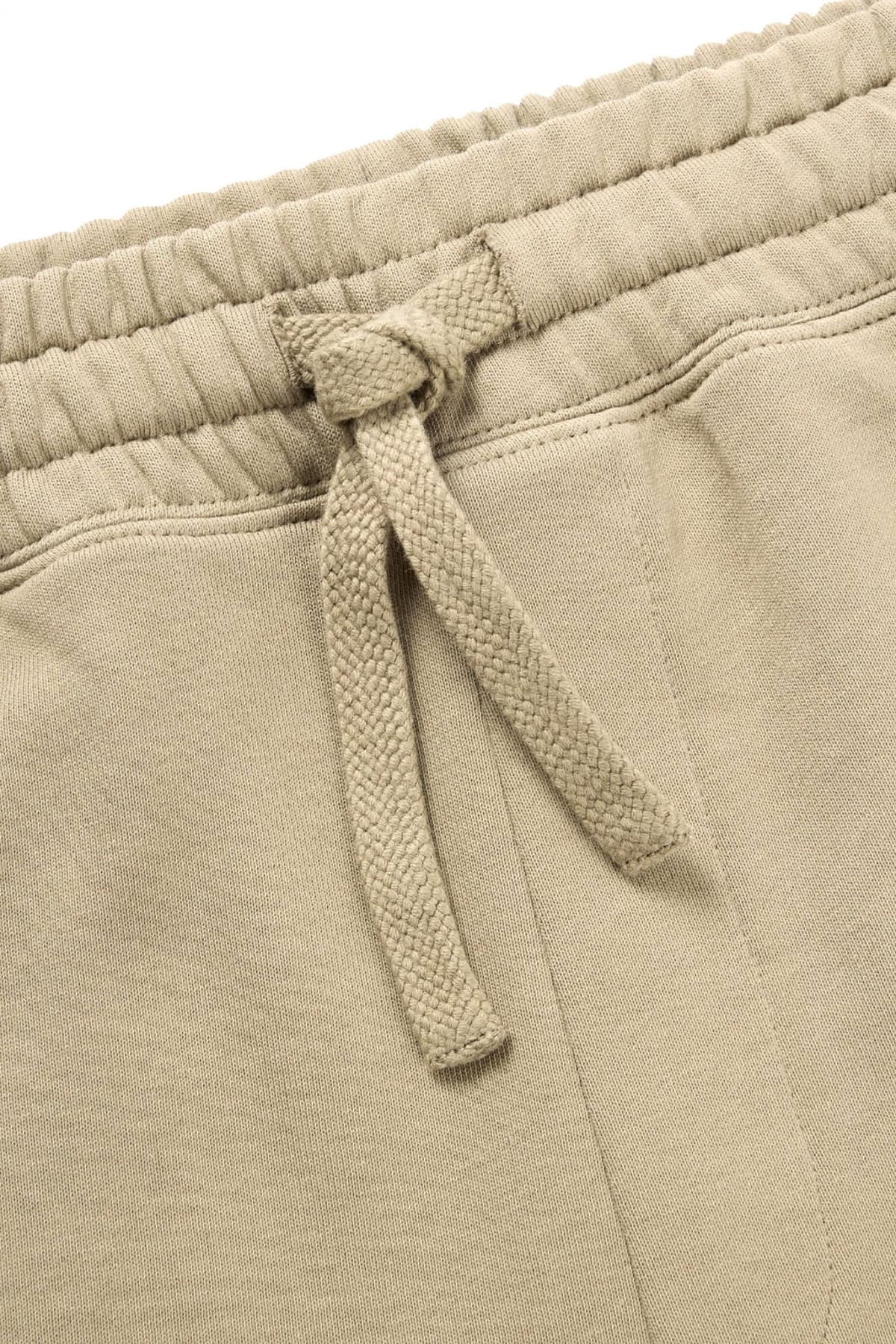 HUGO ΒΕΡΜΟΥΔΑ DAYONO LOGO ΧΑΚΙ