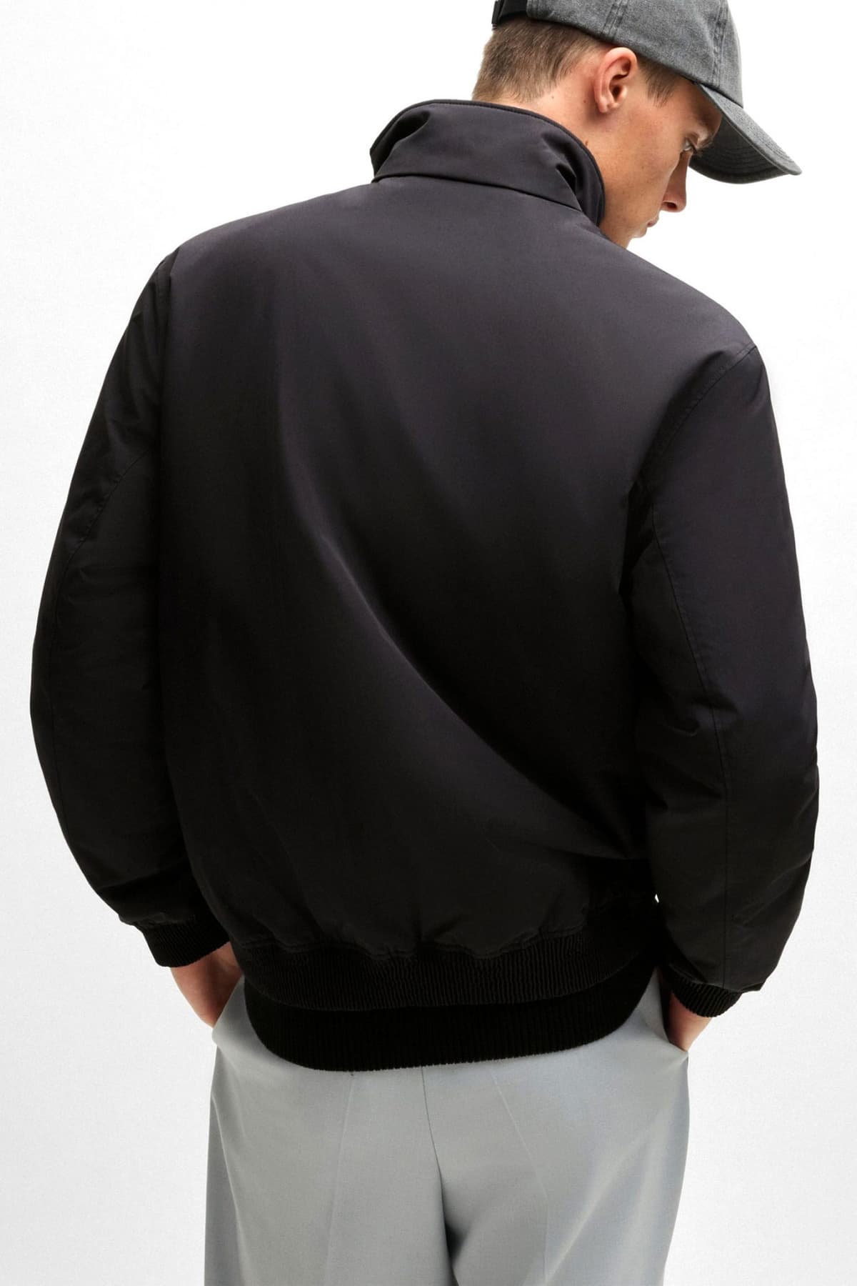 HUGO ΜΠΟΥΦΑΝ BOMBER BEREN2511 LOGO ΜΕΤΑΛΛΙΚΟ ΜΑΥΡΟ