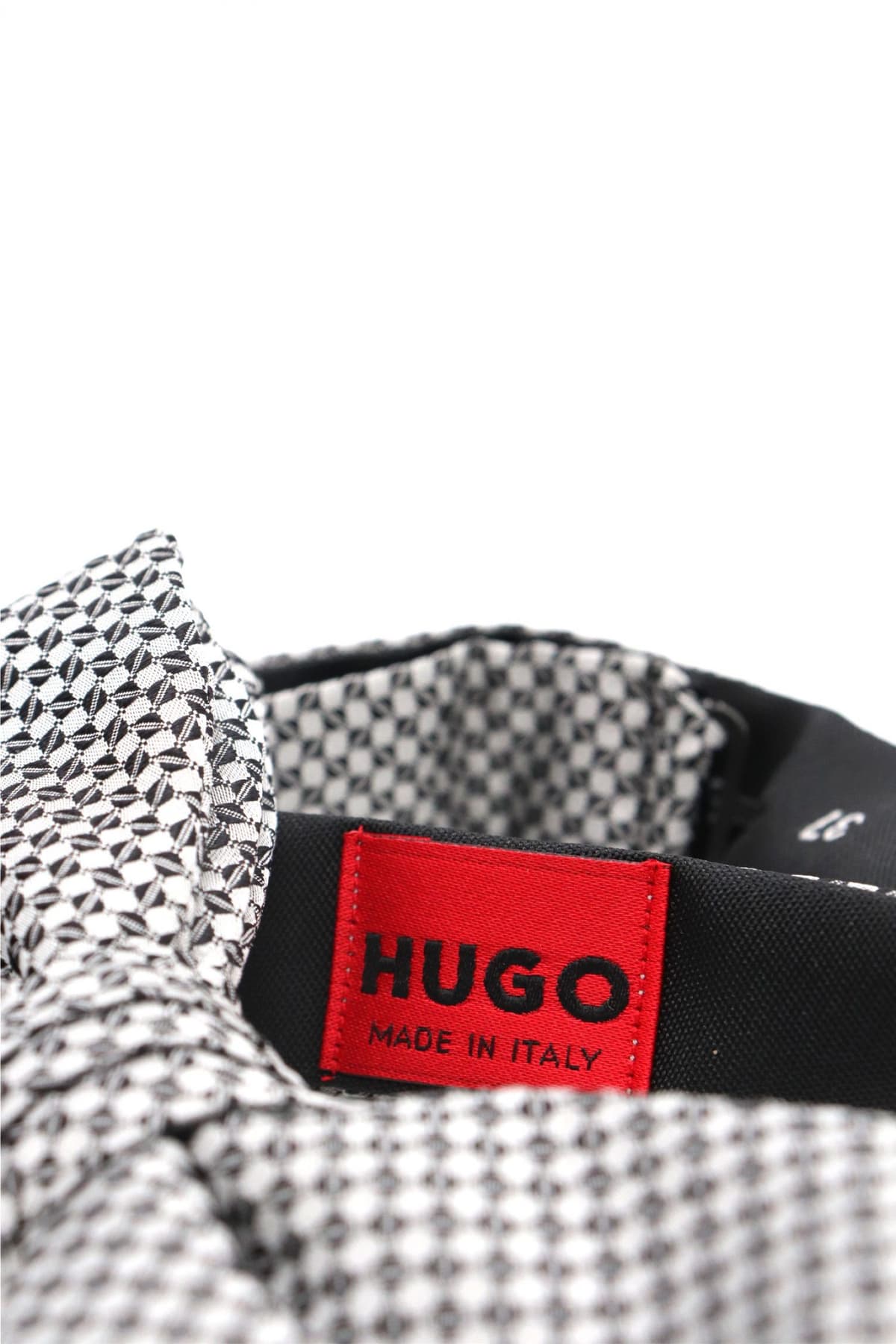 HUGO ΠΑΠΙΓΙΟΝ BOW TIE DRESSY ΜΙΚΡΟΣΧΕΔΙΟ ΛΕΥΚΟ-ΜΑΥΡΟ