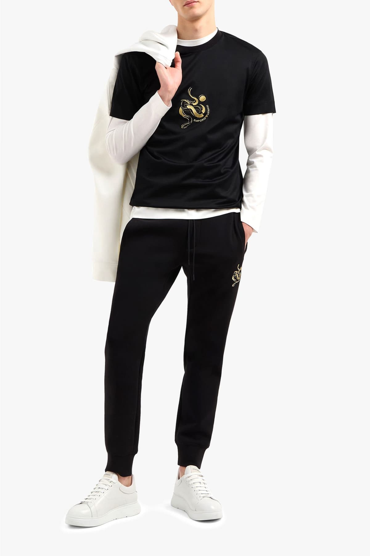 EMPORIO ARMANI T-SHIRT GOLD LOGO ΜΑΥΡΟ