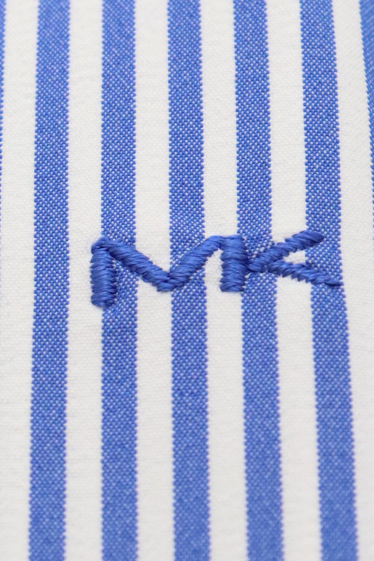 MICHAEL KORS ΠΟΥΚΑΜΙΣΟ ΡΙΓΕ SLIM FIT PERFORMANCE DOBBY ΜΠΛΕ-ΛΕΥΚΟ