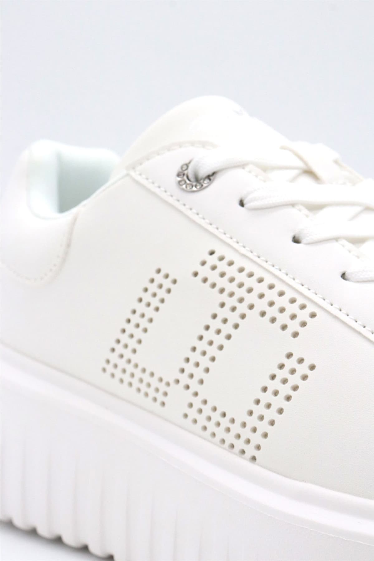 GAI MATTIOLO ΠΑΠΟΥΤΣΙΑ SNEAKERS MΕΤΑΛΛΙΚΟ LOGO ΛΕΥΚΟ