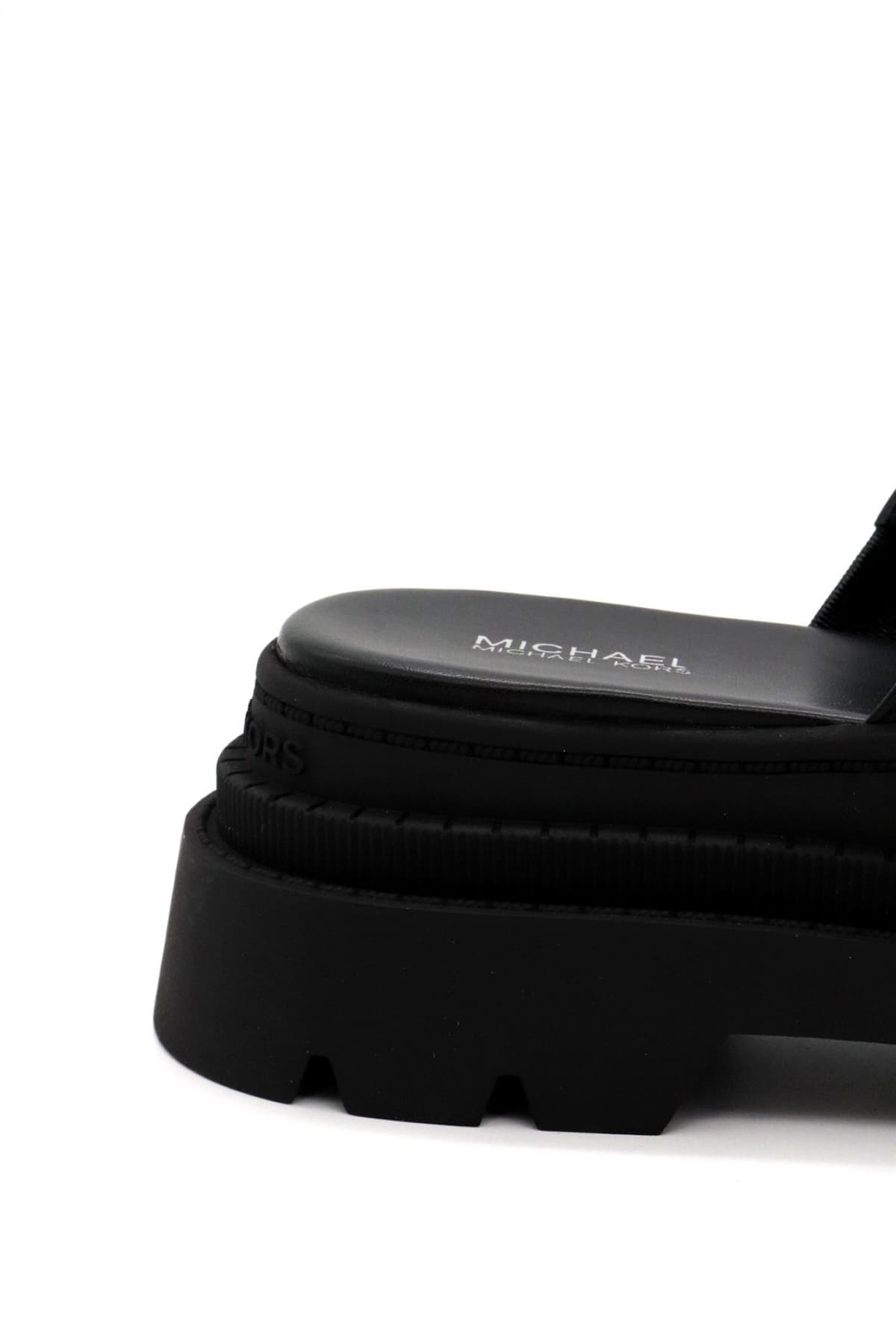 MICHAEL KORS ΠΑΠΟΥΤΣΙΑ ΠΑΝΤΟΦΛΕΣ KENDRA SLIDE LOGO ΜΑΥΡΟ