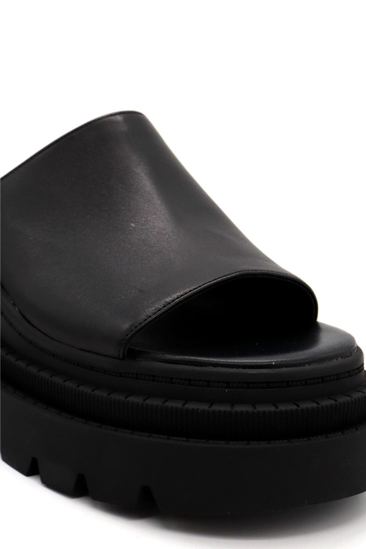 MICHAEL KORS ΠΑΠΟΥΤΣΙΑ ΠΑΝΤΟΦΛΕΣ KENDRA SLIDE LOGO ΜΑΥΡΟ