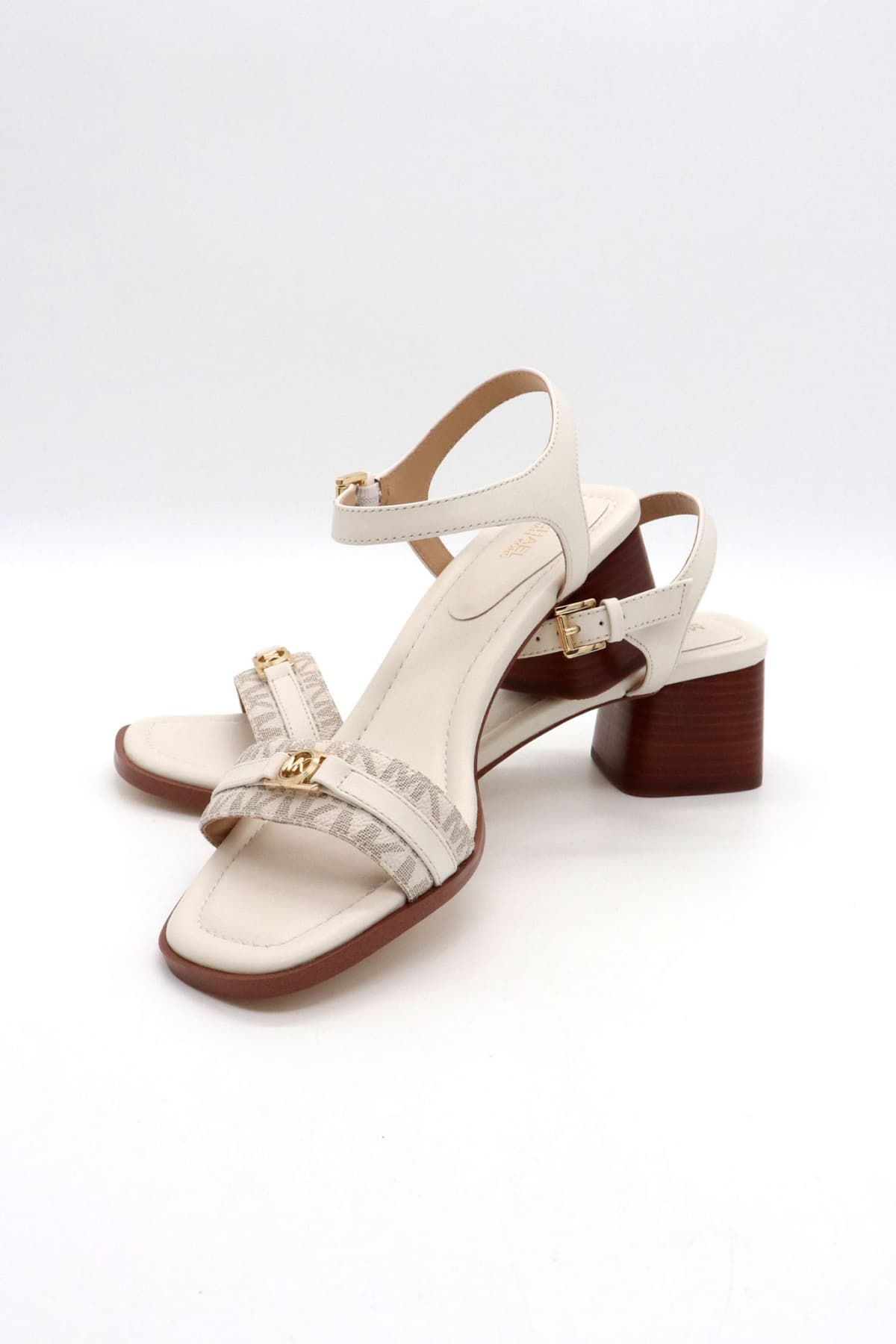 MICHAEL KORS ΠΑΠΟΥΤΣΙΑ ΠΕΔΙΛΑ MANDY MID SANDAL ΜΕΤΑΛΛΙΚΟ LOGO KΡΕΜ