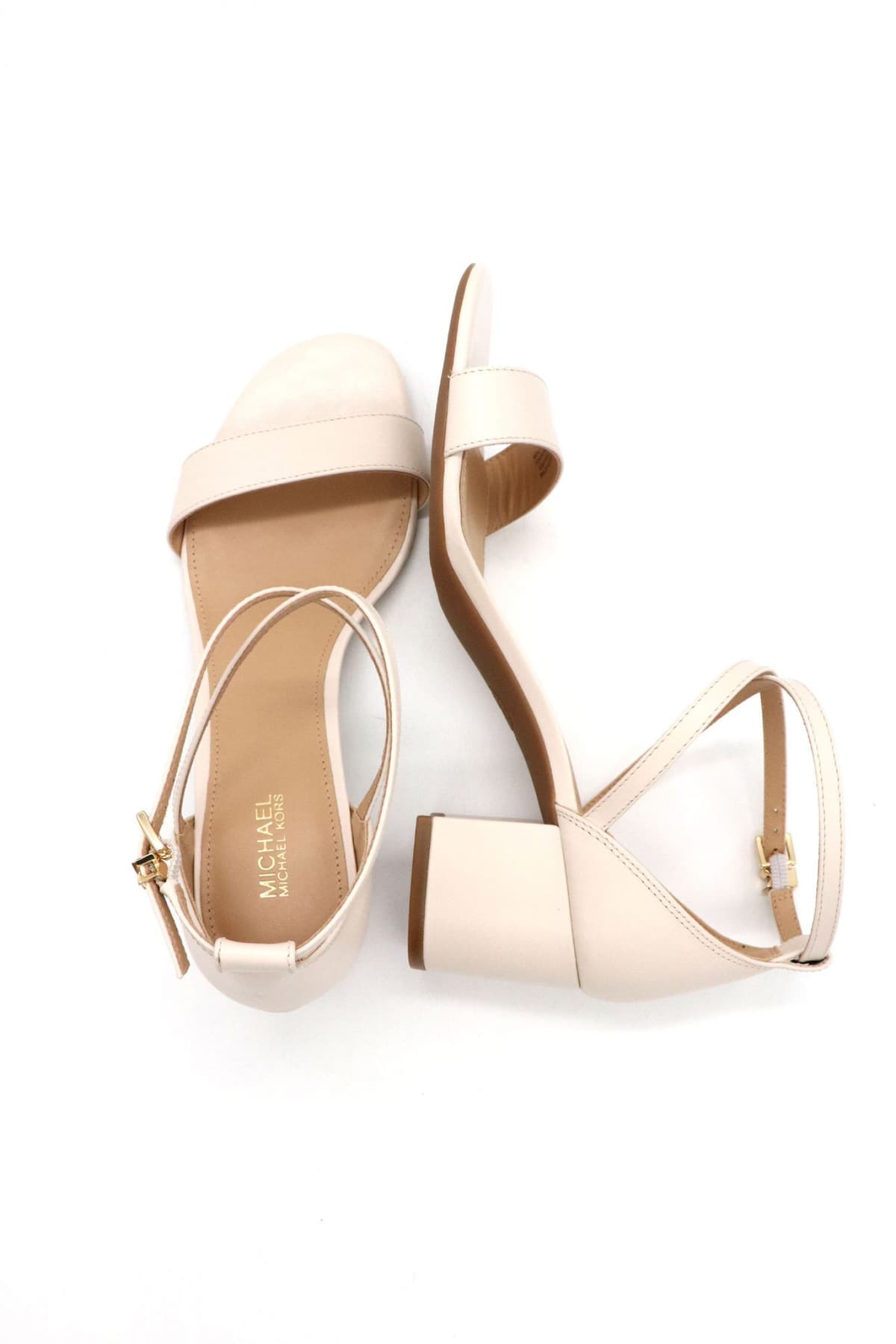 MICHAEL KORS ΠΑΠΟΥΤΣΙΑ ΠΕΔΙΛΑ SERENA FLEX SANDAL ΜΕΤΑΛΛΙΚΟ LOGO ΚΡΕΜ