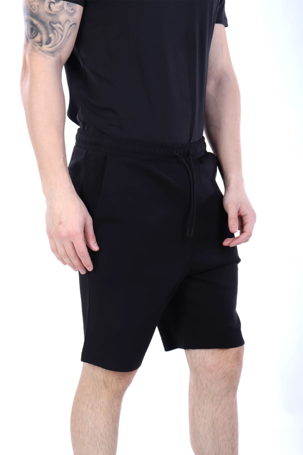 BOSS ATHLEISURE ΒΕΡΜΟΥΔΑ ΦΟΥΤΕΡ HEADLO ΜΑΥΡΟ