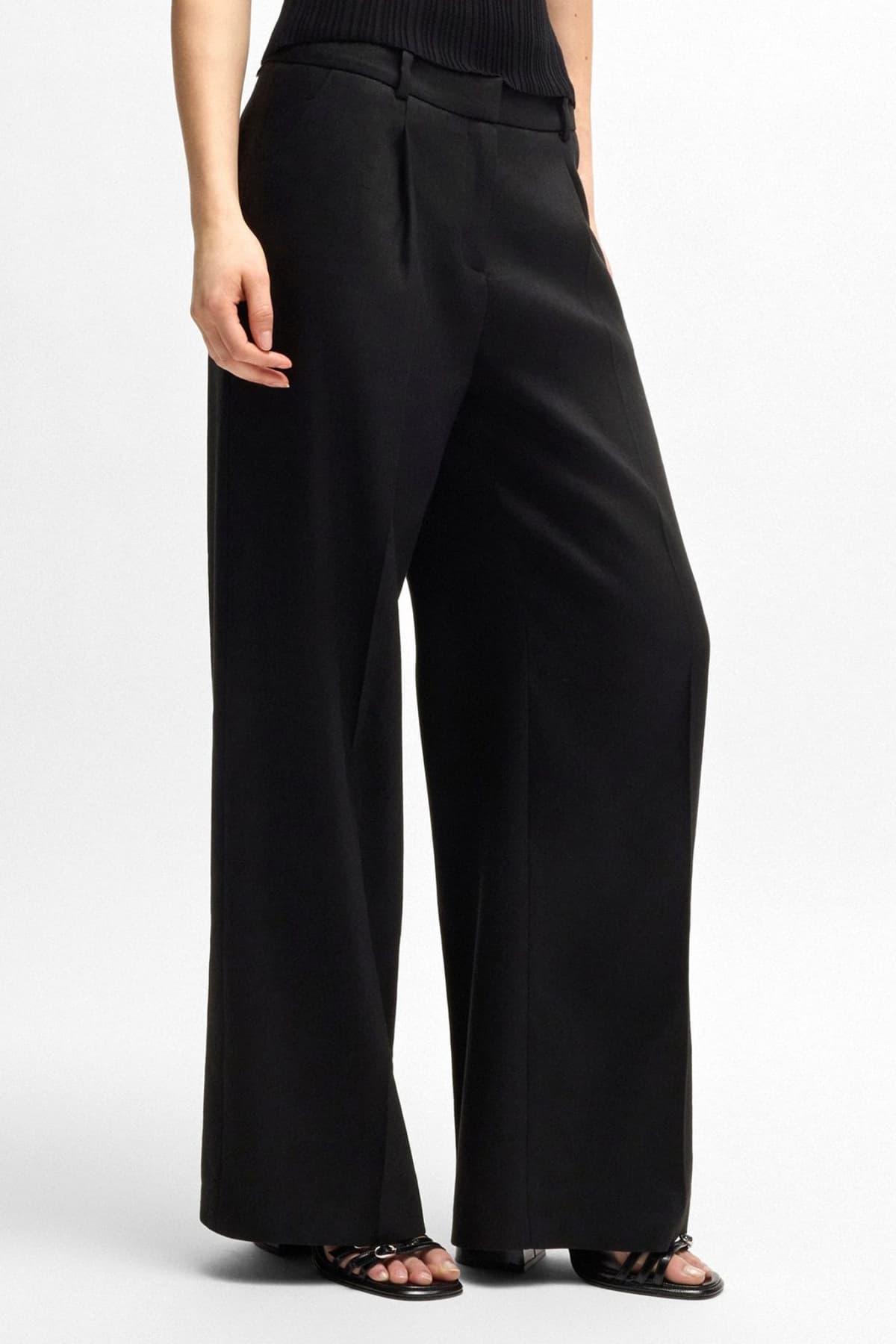 HUGO ΠΑΝΤΕΛΟΝΙ HALATI ΠΙΕΤΑ ΜΑΥΡΟ