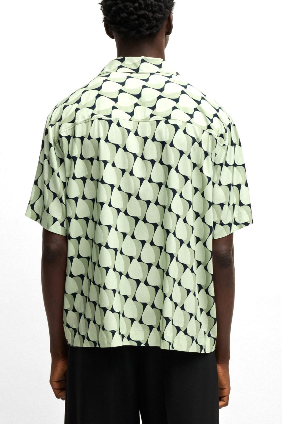 HUGO ΠΟΥΚΑΜΙΣΟ ΚΟΝΤΟΜΑΝΙΚΟ ESPINO ALL OVER PRINT ΠΡΑΣΙΝΟ