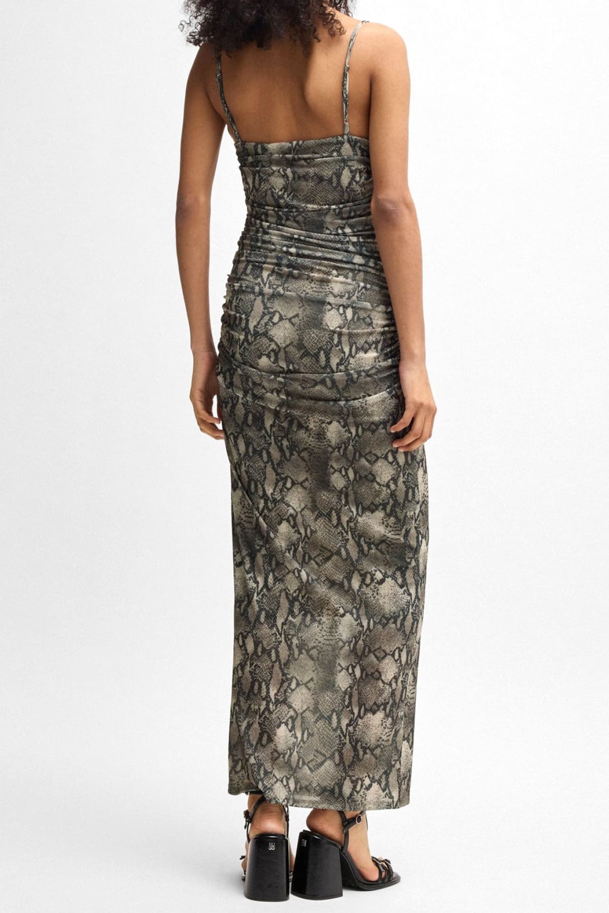 HUGO ΦΟΡΕΜΑ NOFFIANO ΝΤΡΑΠΕ ΣΟΥΡΑ ΣΤΗΝ ΜΕΣΗ ΛΕΟΠΑΡ