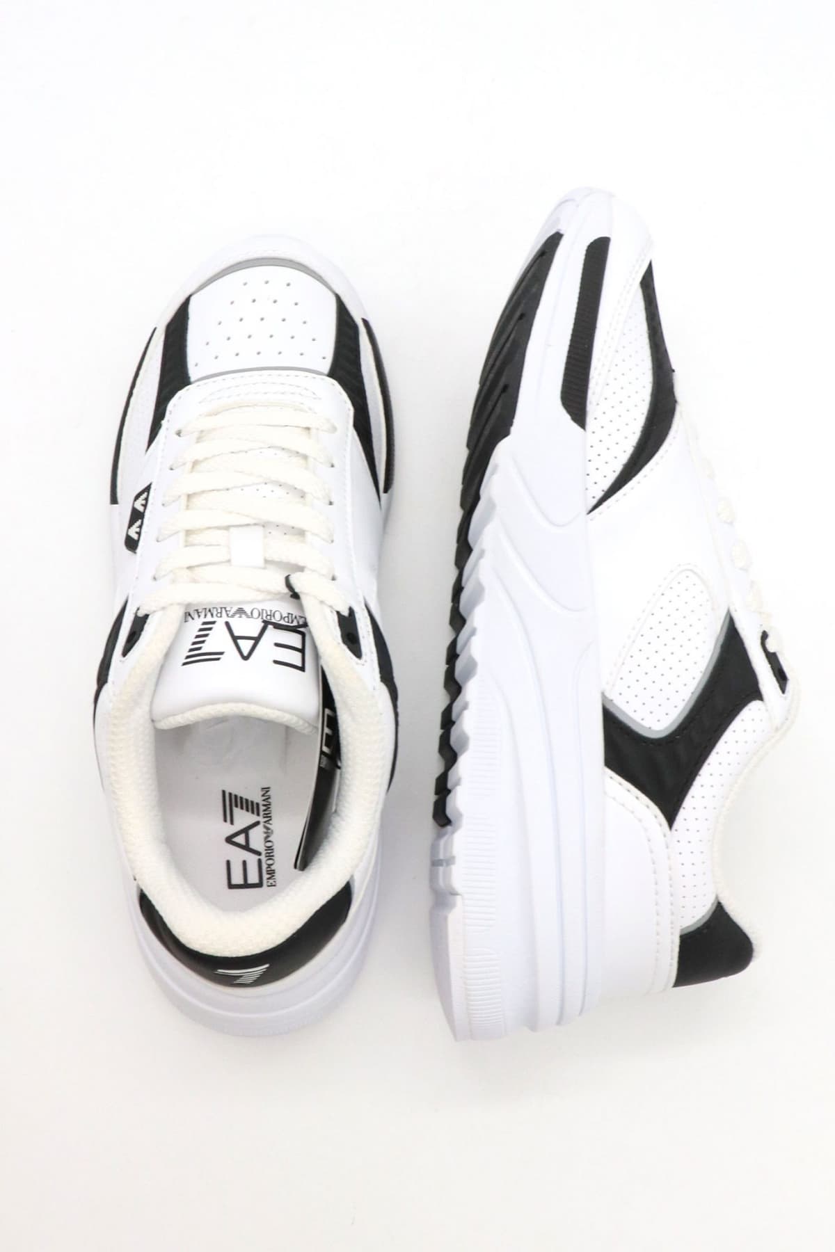 ARMANI 7 ΠΑΠΟΥΤΣΙΑ SNEAKERS LOGO ΛΕΥΚΟ-ΜΑΥΡΟ