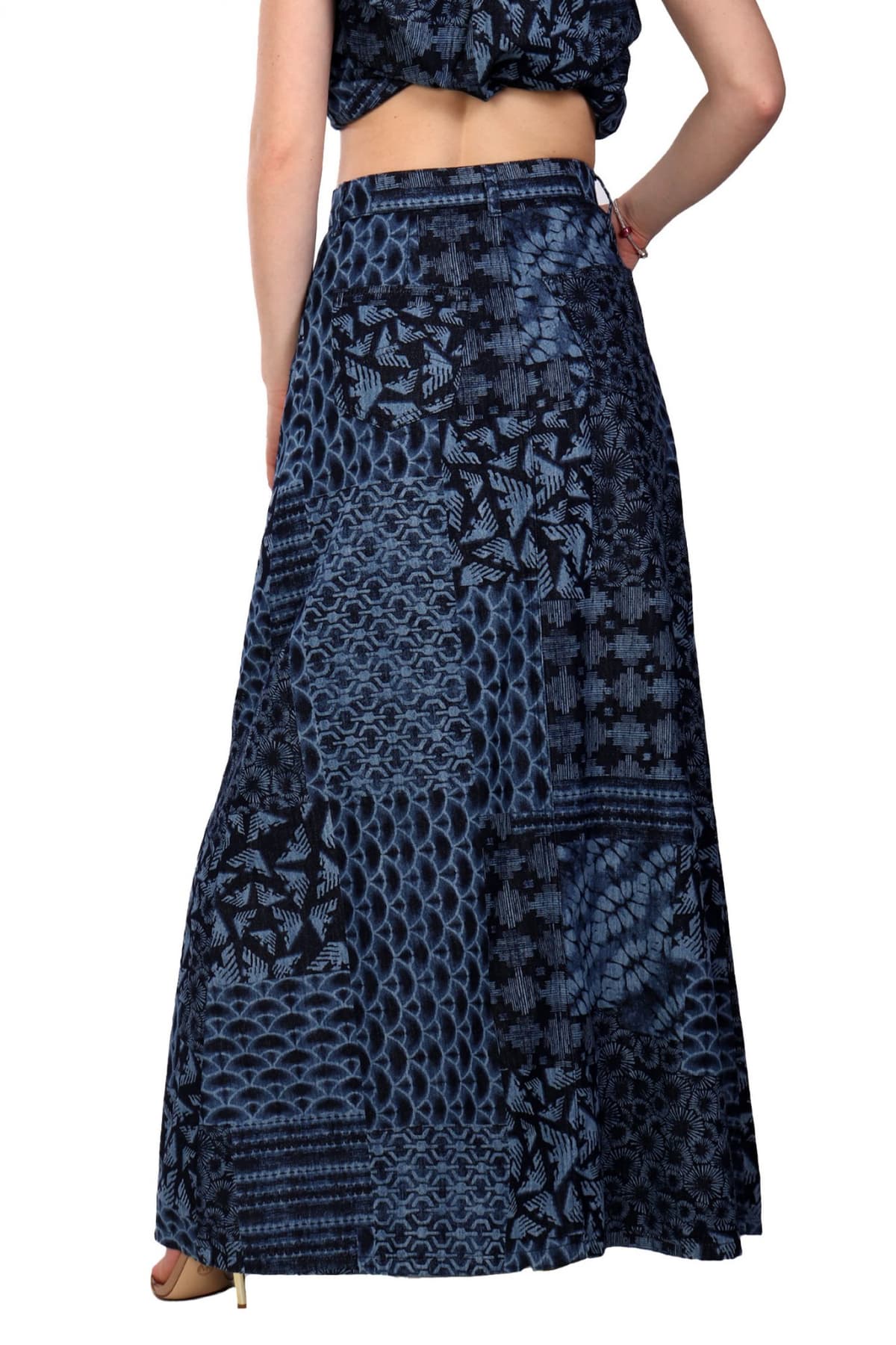 EMPORIO ARMANI ΦΟΥΣΤΑ MAXI ΜΕ ΚΟΥΜΠΙΑ LOGO ΜΠΛΕ