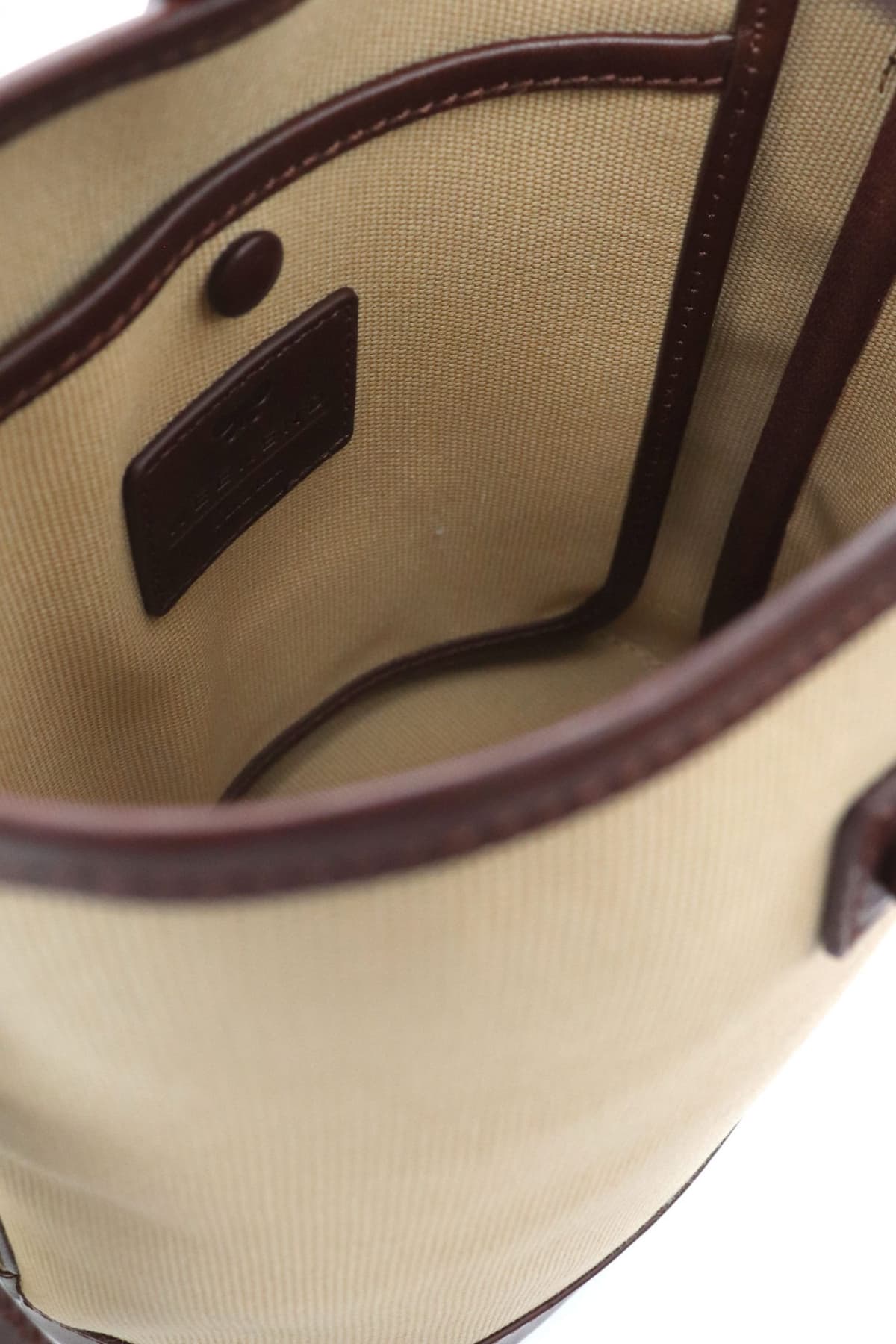 MAX MARA WEEKEND ΤΣΑΝΤΑ CROSSBODY VASAIO ΔΕΡΜΑΤΙΝΕΣ ΛΕΠΤΟΜΕΡΕΙΕΣ ΜΠΕΖ-ΚΑΦΕ