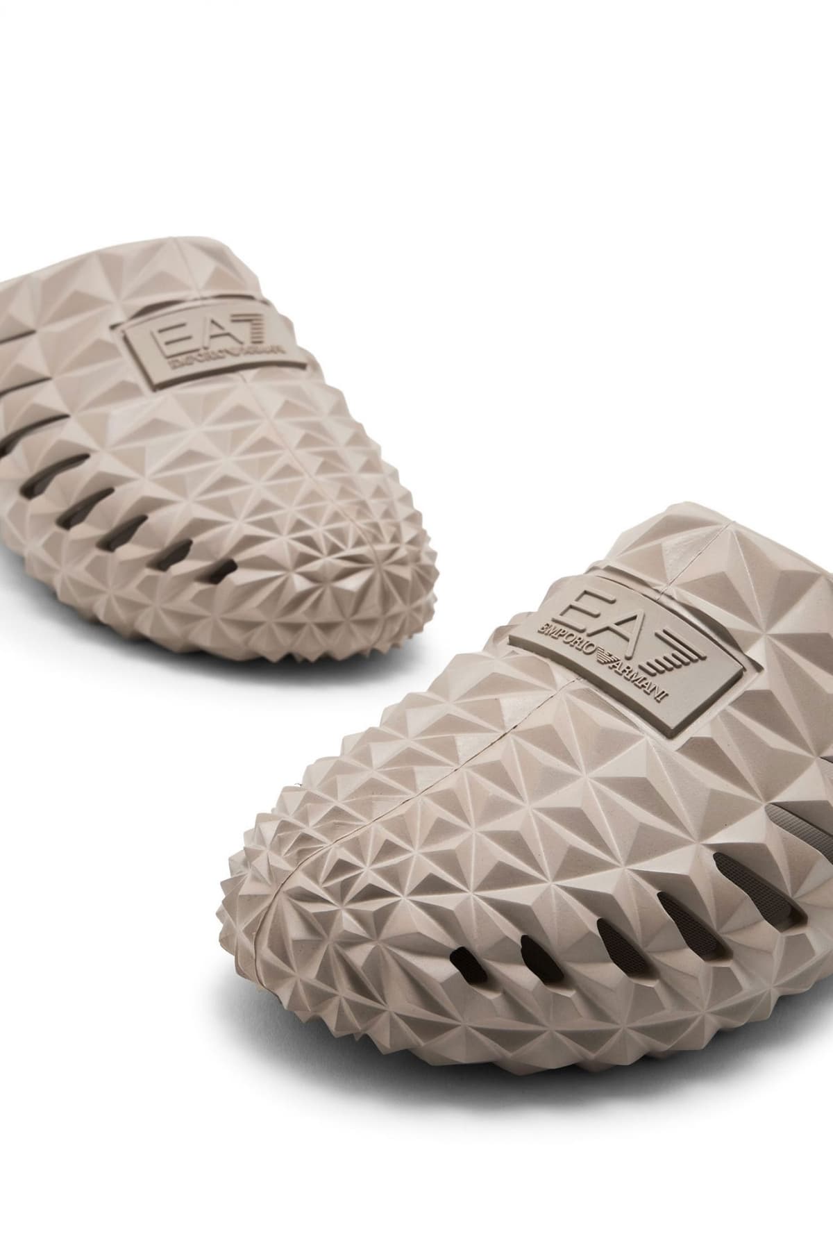 ARMANI 7 ΠΑΠΟΥΤΣΙΑ ΠΑΝΤΟΦΛΕΣ ΑΝΑΓΛΥΦΟ LOGO ΜΠΕΖ