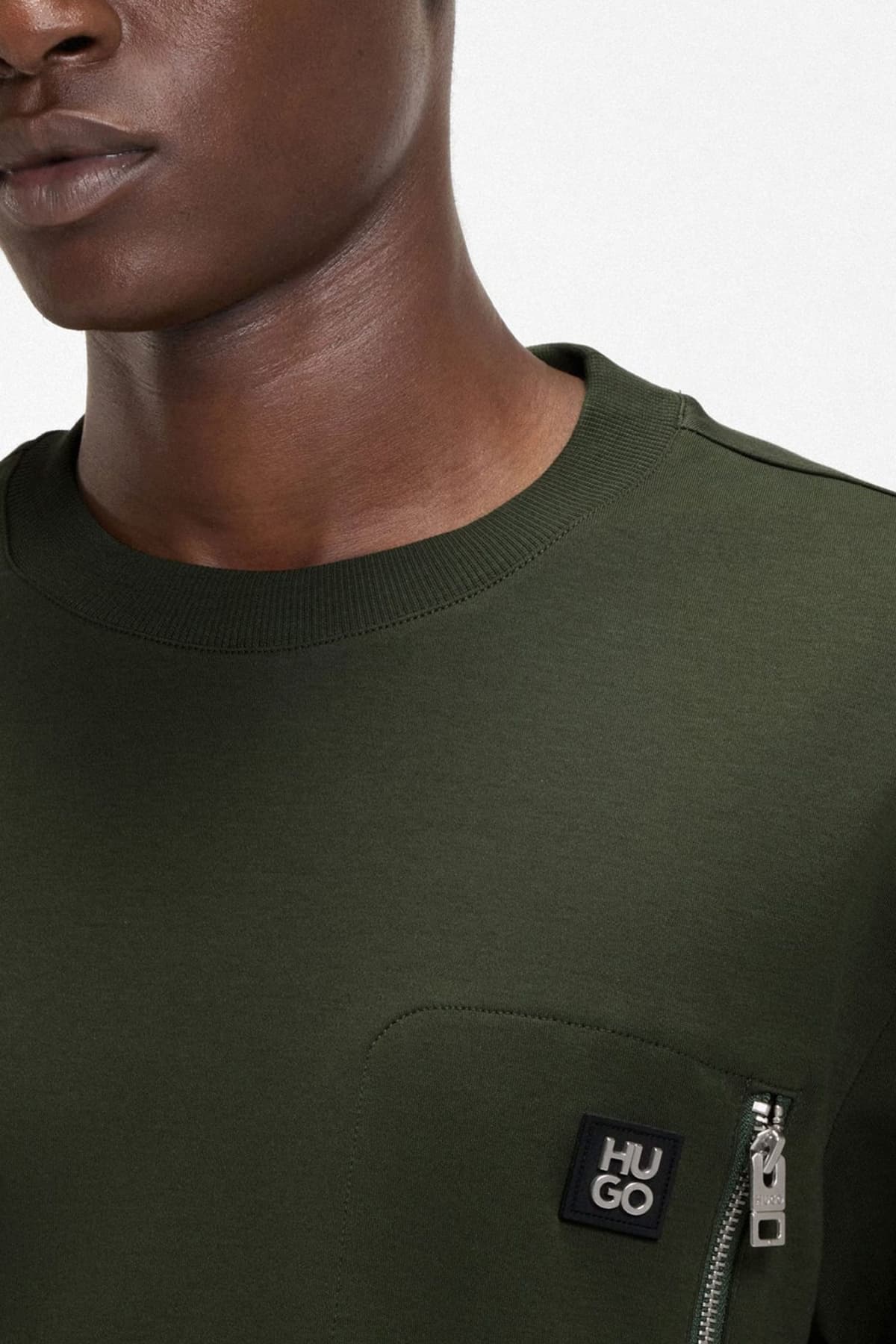 HUGO T-SHIRT DARGENTEE LOGO ΜΕΤΑΛΛΙΚΟ ΤΣΕΠΗ ΧΑΚΙ