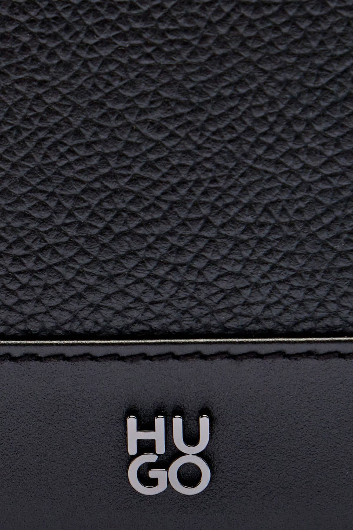 HUGO ΠΟΡΤΟΦΟΛΙ QUANTIC_4CC COIN ΜΑΥΡΟ