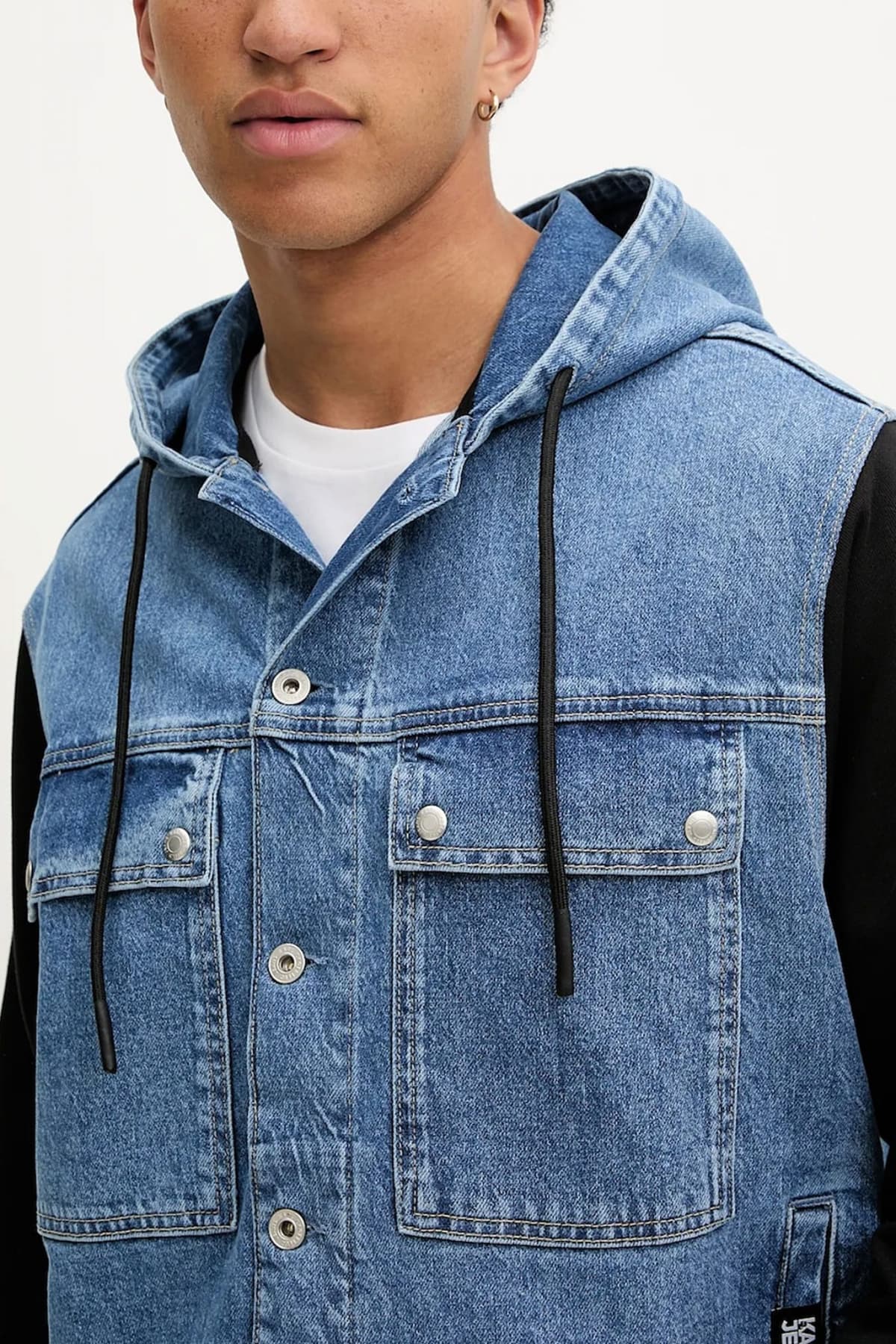 KARL LAGERFELD JEANS JACKET KLJ MIX MATERIAL ΜΠΟΥΦΑΝ ΚΟΥΚΟΥΛΑ ΜΠΛΕ JEANS