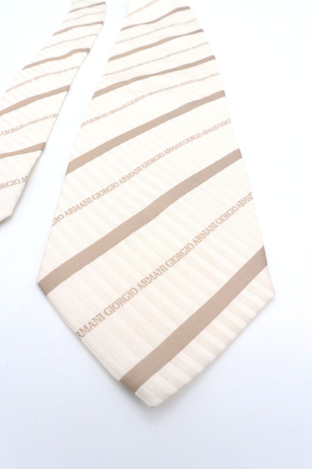 GIORGIO ARMANI ΓΡΑΒΑΤΑ JACQUARD ΜΠΕΖ-ΚΑΦΕ