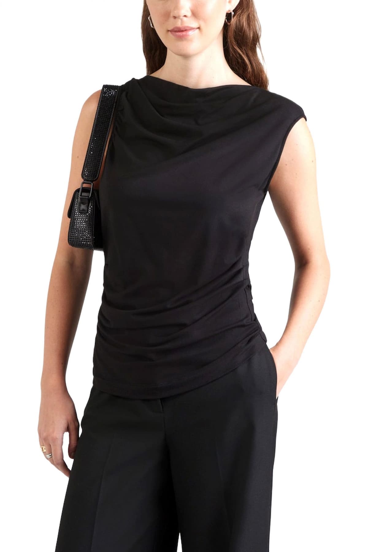 BOSS TOP C_ENIMA ΠΙΕΤΑ ΜΕΣΗ ΜΑΥΡΟ