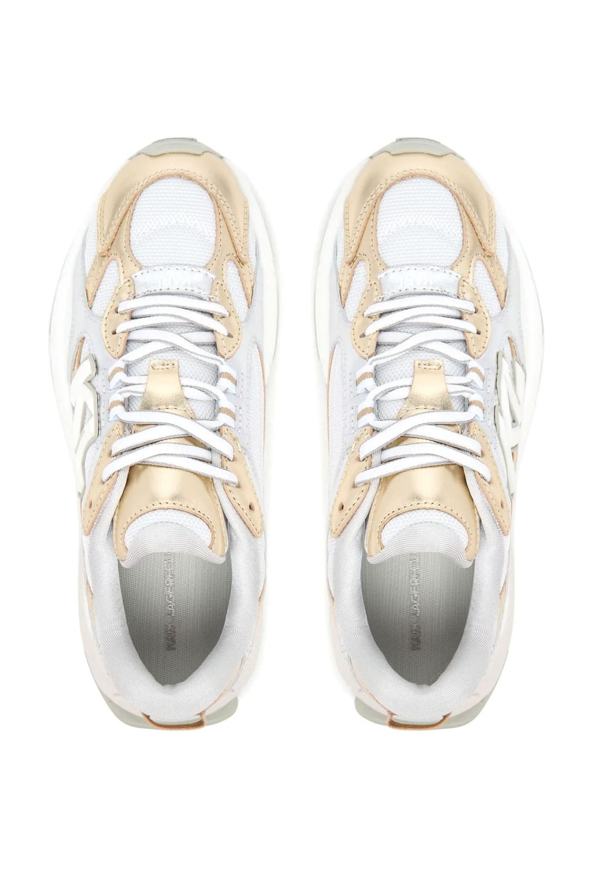 KARL LAGERFELD ΠΑΠΟΥΤΣΙΑ SNEAKERS ORION METAΛΛΙΚΕΣ ΛΕΠΤΟΜΕΡΕΙΕΣ ΛΑΜΨΗΣ LOGO ΛΕΥΚΟ/ΑΣΗΜΙ/ΧΡΥΣΟ