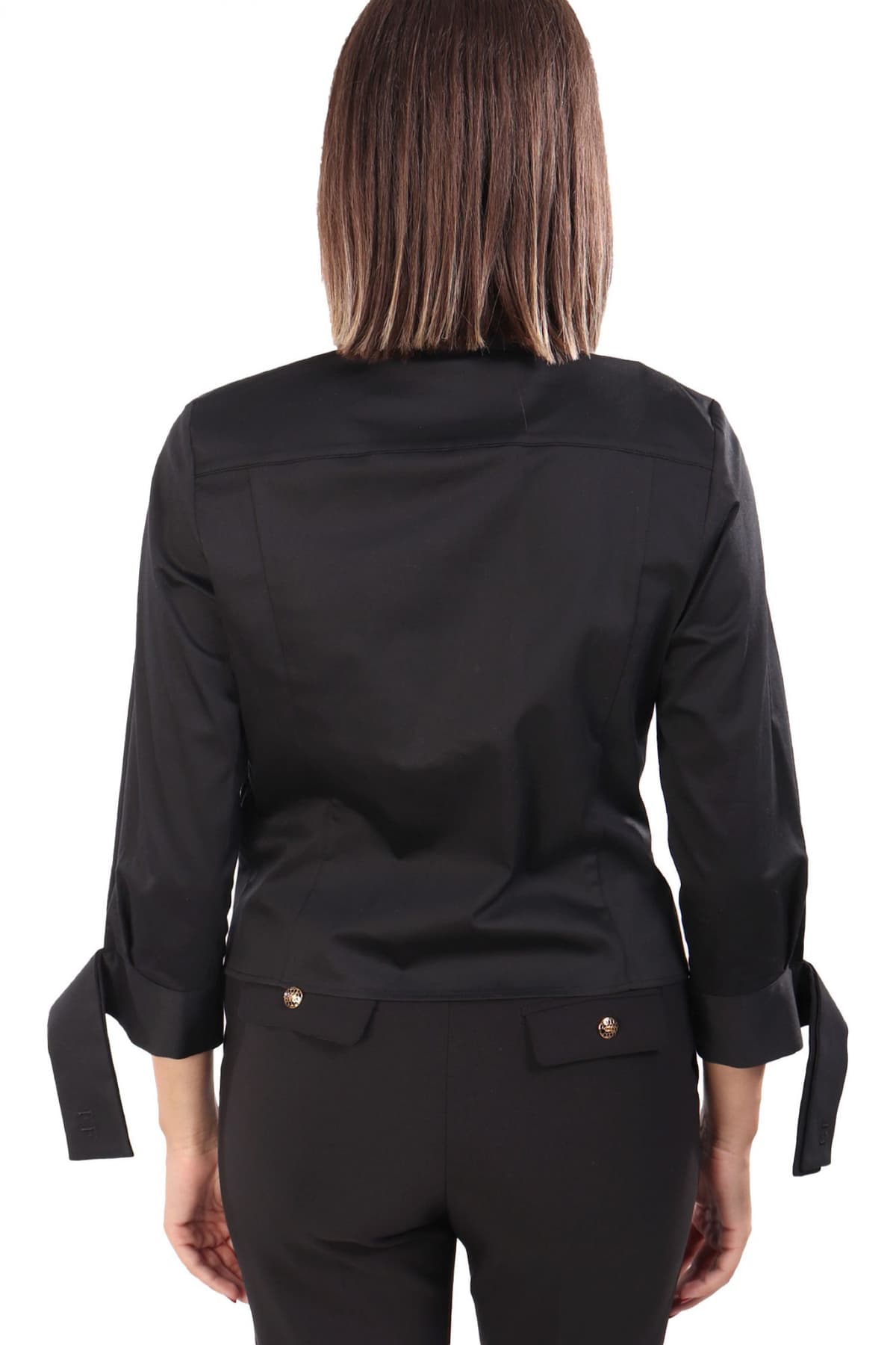 ELISABETTA FRANCHI ΠΟΥΚΑΜΙΣΟ SLIM FIT ΜΕ ΠΑΠΙΓΙΟΝ ΜΑΥΡΟ