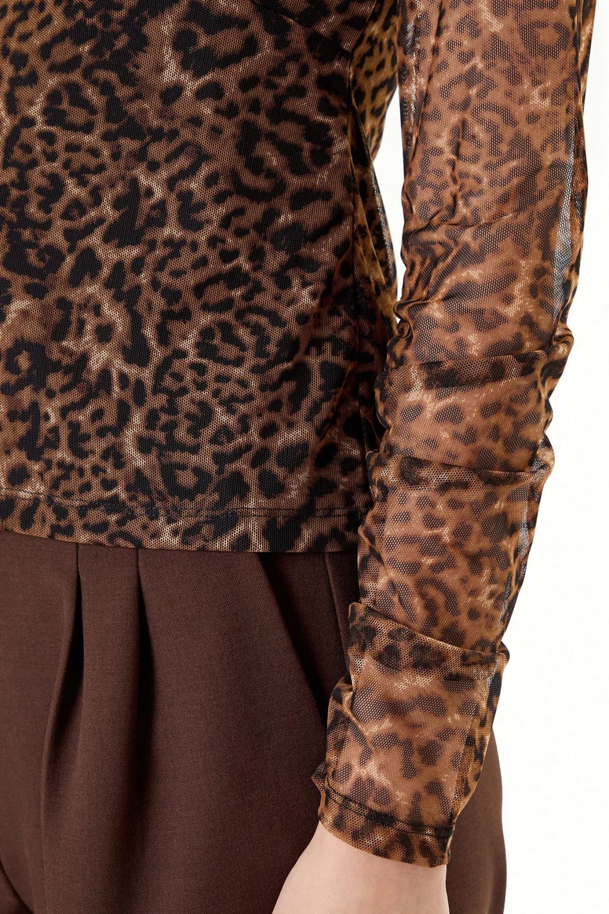 DKNY ΜΠΛΟΥΖΑ V-NECK ΛΕΟΠΑΡ