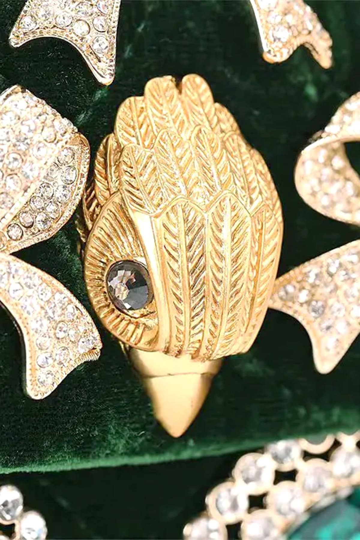 KURT GEIGER ΤΣΑΝΤΑ CROSSBODY/ΩΜΟΥ VELVET MINI KENSINGTON ΣΤΡΑΣ ΠΕΤΡΕΣ AΛΥΣΙΔΑ LOGO ΚΥΠΑΡΙΣΣΙ