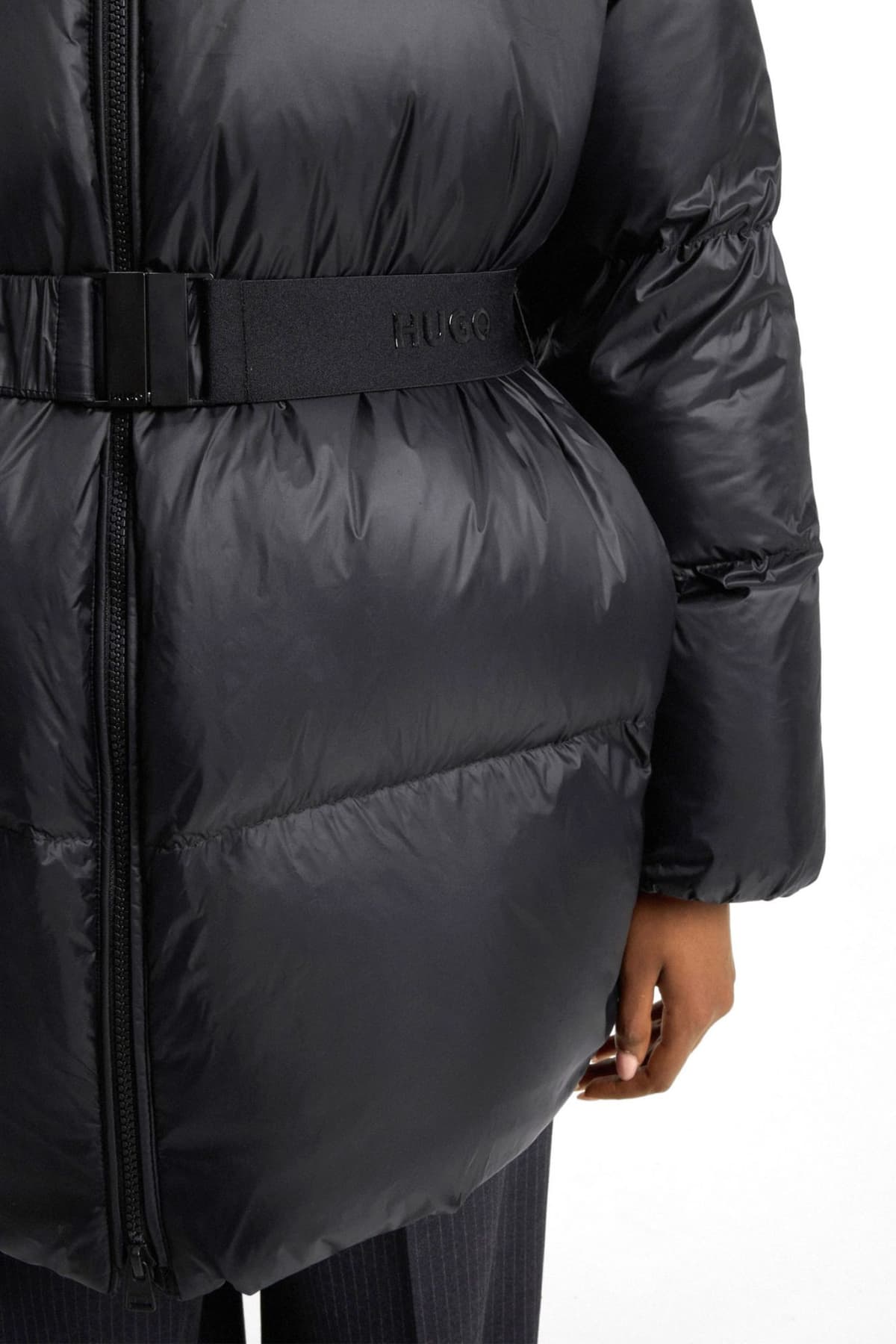 HUGO ΓΥΝΑΙΚΕΙΟ ΜΠΟΥΦΑΝ ΦΟΥΣΚΩΤΟ FALENTINA-2 ΑΠΟΣΠΩΜΕΝΗ ΚΟΥΚΟΥΛΑ ΖΩΝΗ LOGO ΜΑΥΡΟ