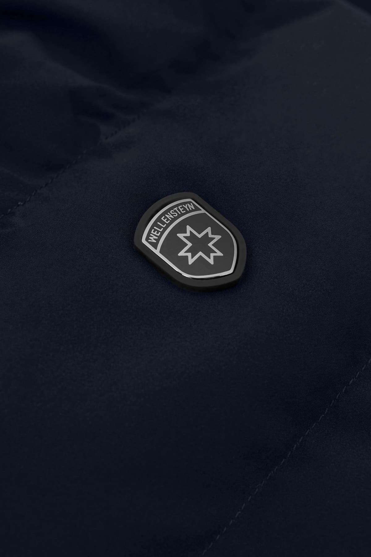 WELLENSTEYN ΜΠΟΥΦΑN ΦΟΥΣΚΩΤΟ BOMBER BLACKBIRD MEN SHORT ΜΕ ΑΠΟΣΠΩΜΕΝΗ ΚΟΥΚΟΥΛΑ ΜΠΛΕ