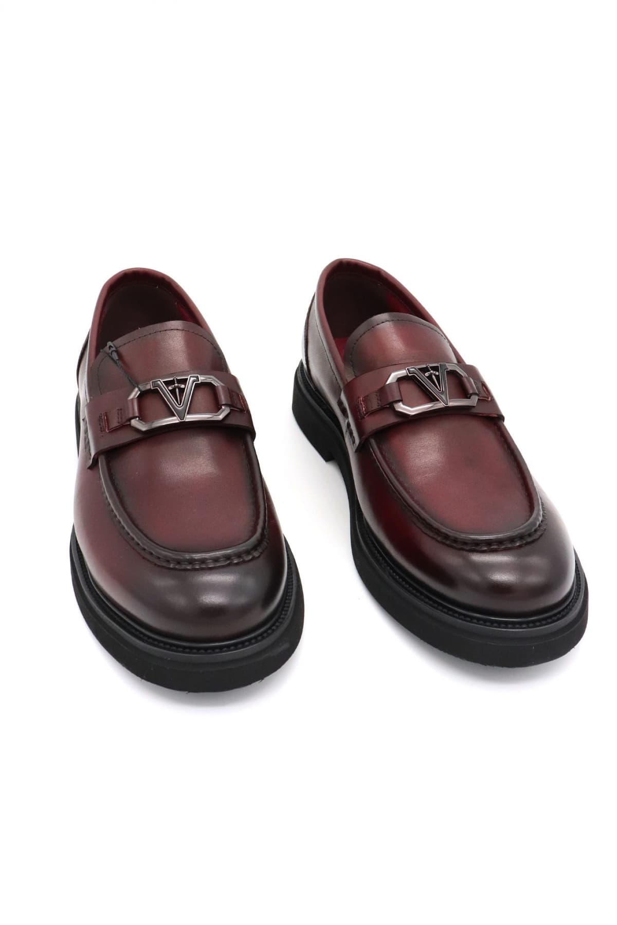 V 19.69 ΠΑΠΟΥΤΣΙ LOAFER ΜΠΟΡΝΤΩ