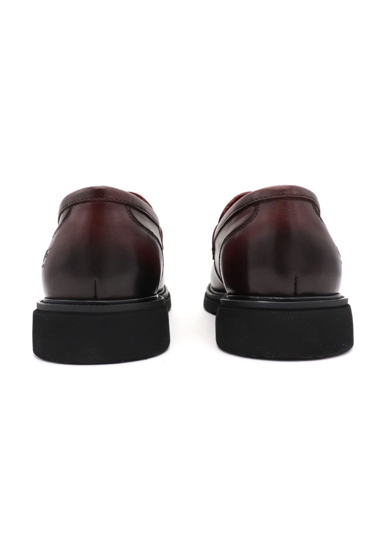 V 19.69 ΠΑΠΟΥΤΣΙ LOAFER ΜΠΟΡΝΤΩ