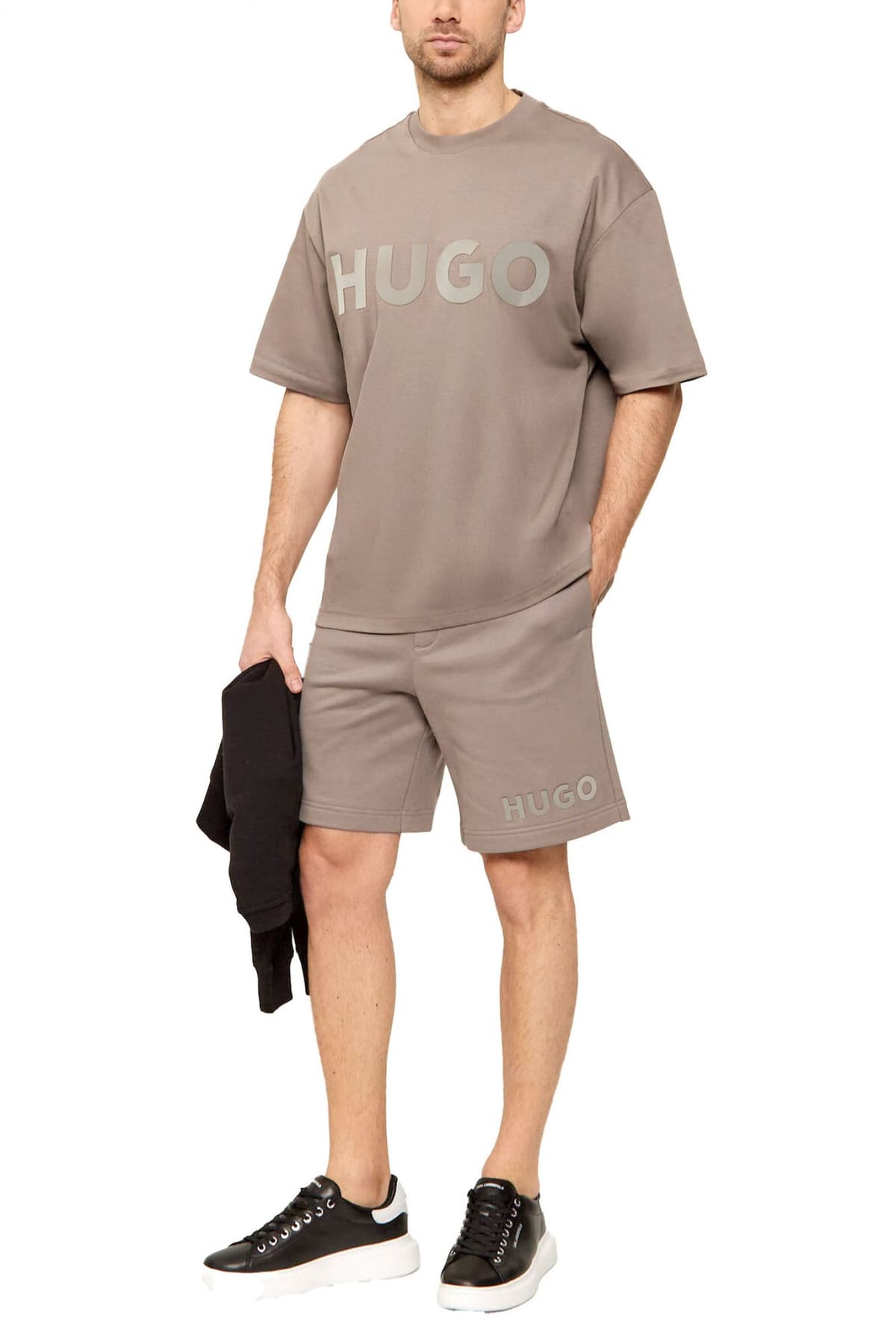 HUGO ΒΕΡΜΟΥΔΑ DINKOE LOGO ΓΚΡΙ-ΚΑΦΕ