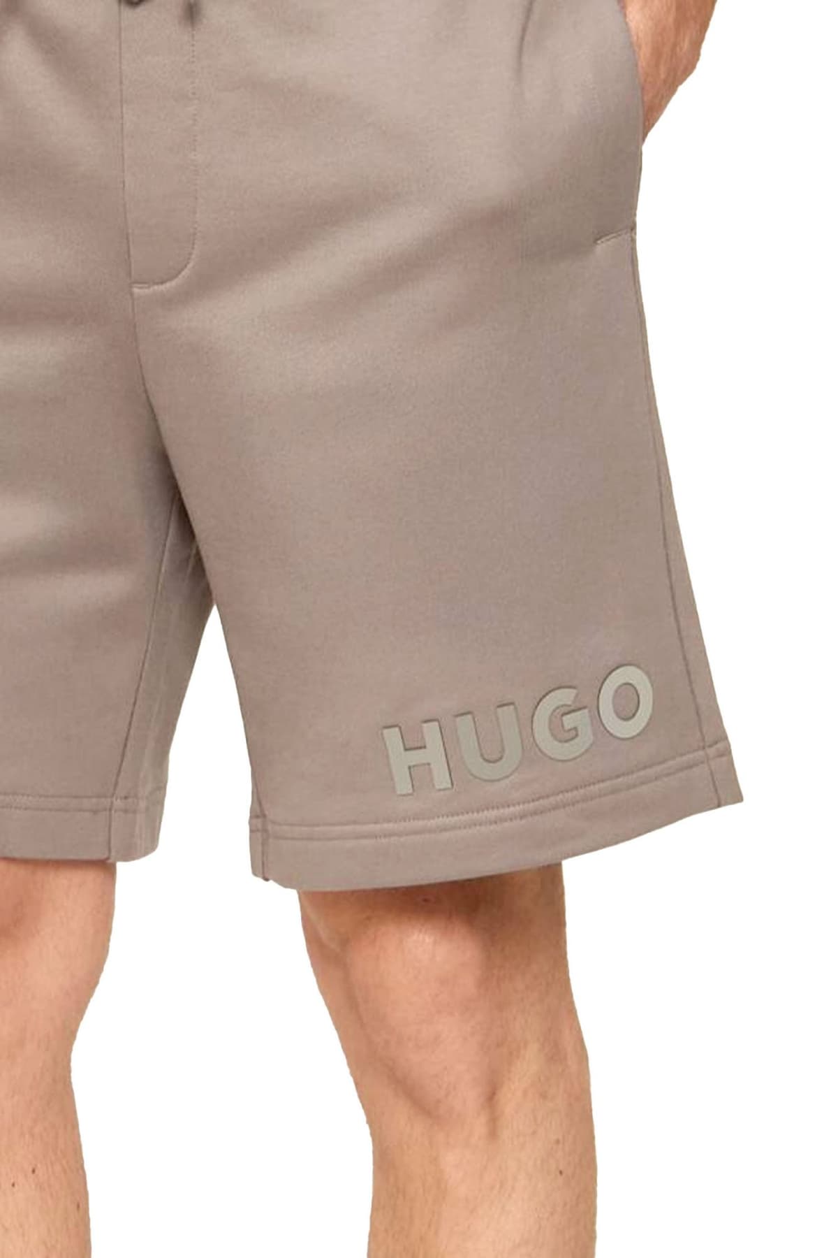 HUGO ΒΕΡΜΟΥΔΑ DINKOE LOGO ΓΚΡΙ-ΚΑΦΕ