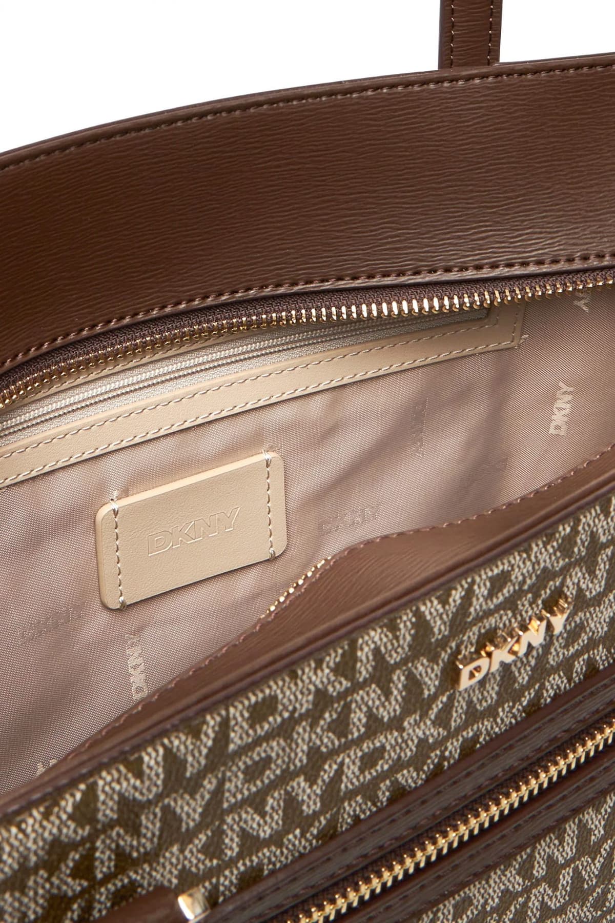 DKNY ΤΣΑΝΤΑ ΩΜΟΥ BRYANT AVE MD TOTE ALL OVER LOGO ΚΑΦΕ