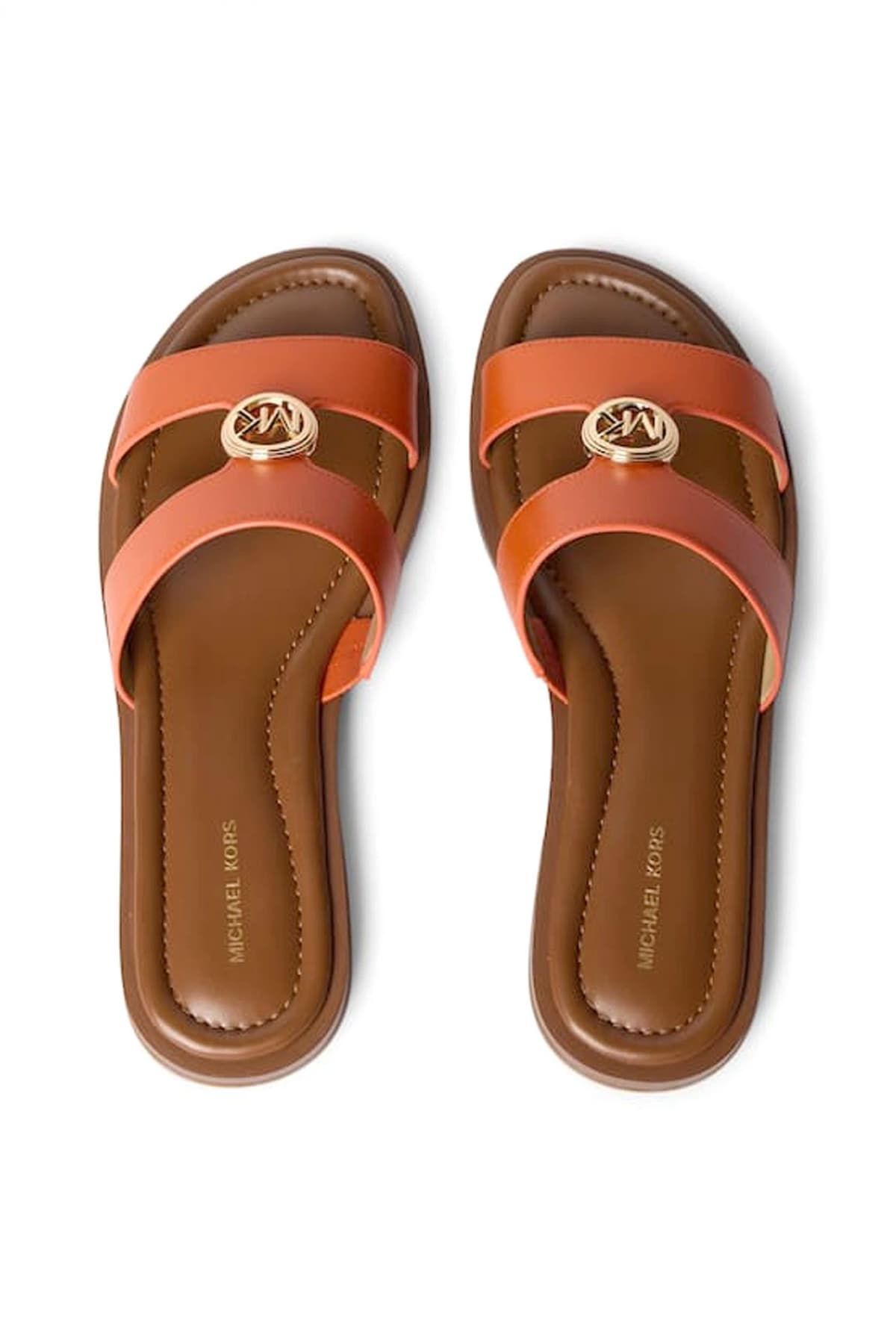 MICHAEL KORS ΠΑΠΟΥΤΣΙΑ ΠΑΝΤΟΦΛΕΣ ΕRIN FLAT SANDAL ΜΕΤΑΛΛΙΚΟ LOGO ΠΟΡΤΟΚΑΛΙ