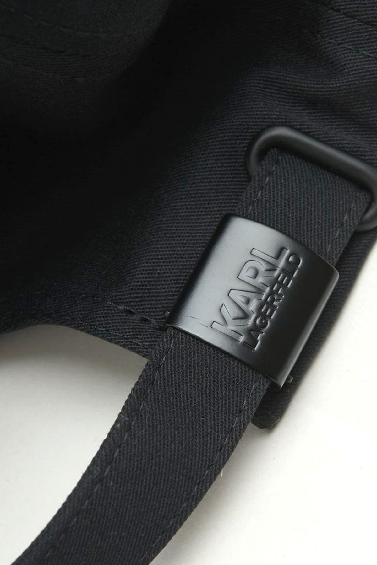 KARL LAGERFELD ΚΑΠΕΛΟ BASECAP LOGO ΜΑΥΡΟ