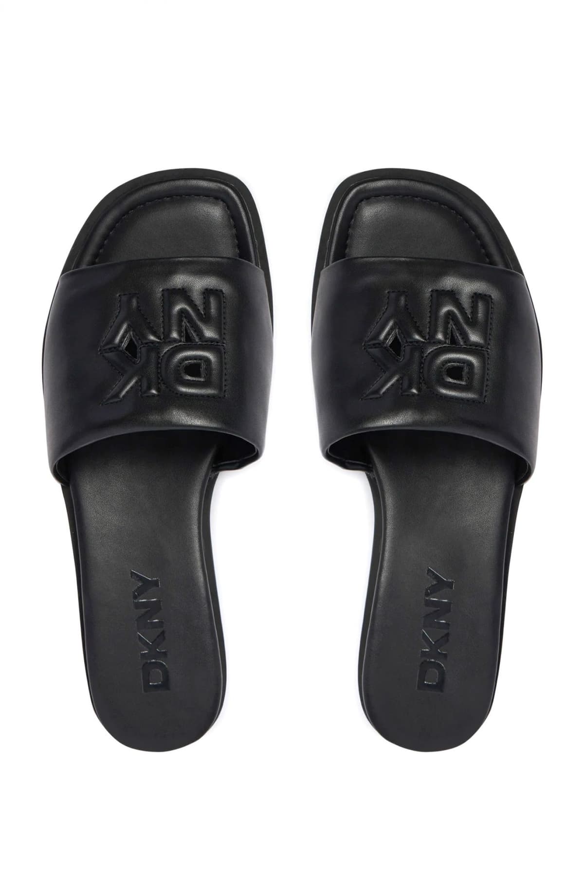 DKNY ΠΑΠΟΥΤΣΙΑ ΠΑΝΤΟΦΛΕΣ CHICAGO FLAT LOGO ΜΑΥΡΟ