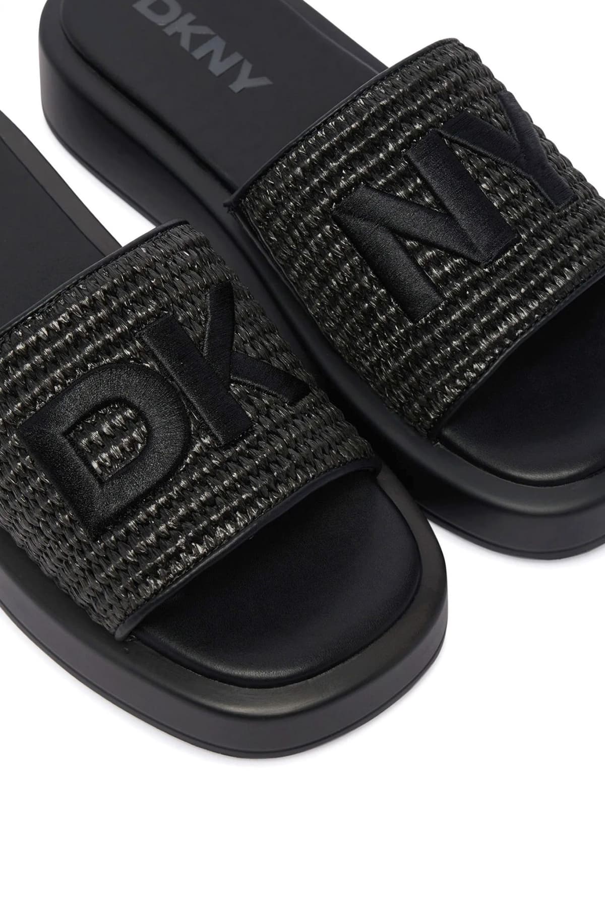 DKNY ΠΑΠΟΥΤΣΙΑ ΠΑΝΤΟΦΛΕΣ ONDARA PLATFORM SL LOGO ΜΑΥΡΟ