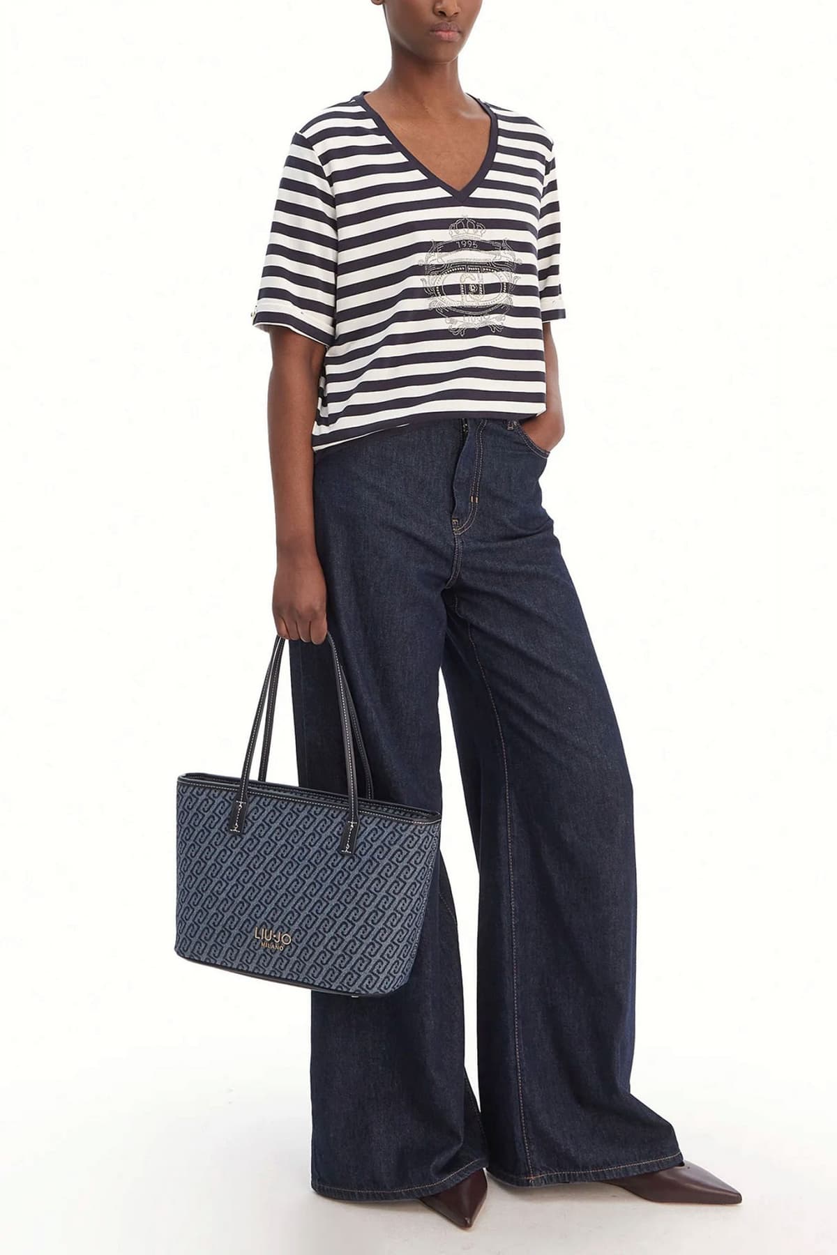 LIU-JO BETTER T-SHIRT V-NECK ΡΙΓΕ LOGO ΣΤΡΑΣ ΕΚΡΟΥ-ΜΠΛΕ