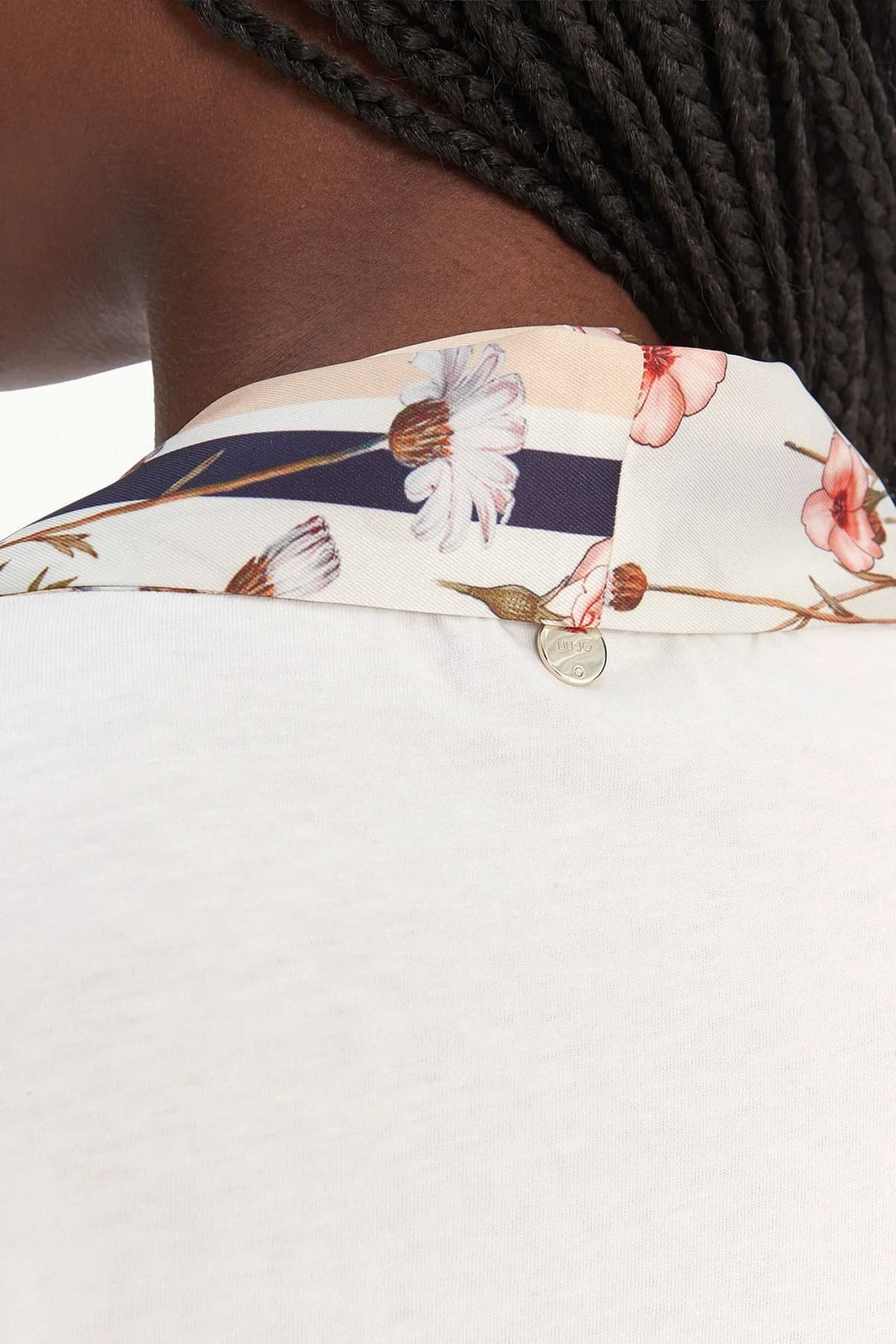 LIU-JO T-SHIRT V-NECK ΦΟΥΛΑΡΙ ΕΚΡΟΥ