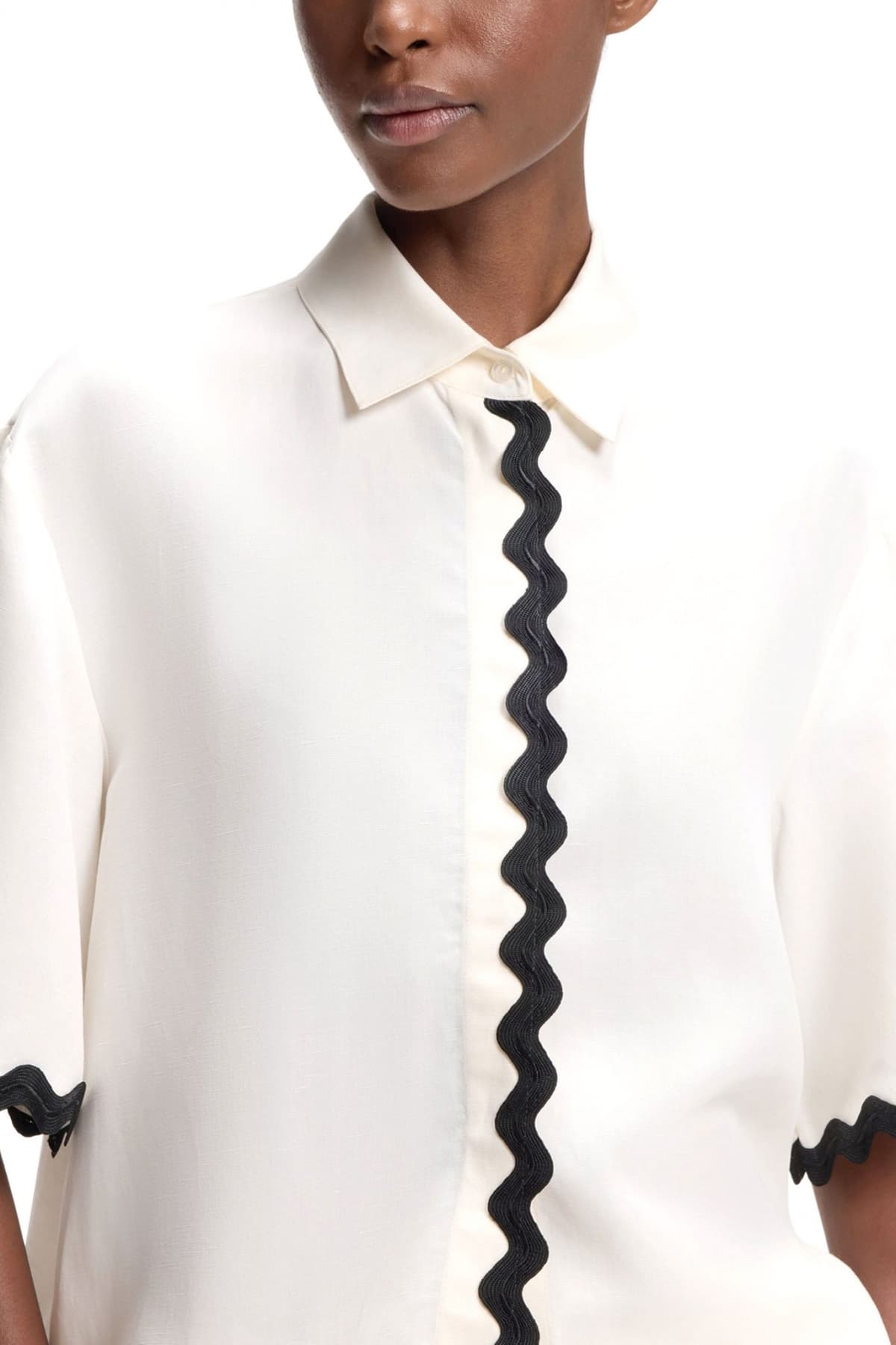 HUGO Camule-1 10278092 01 50558175-115 OffWhite