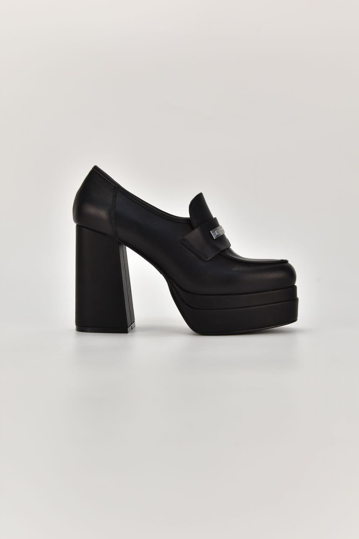 Women's Loafers Karl Lagerfeld Black